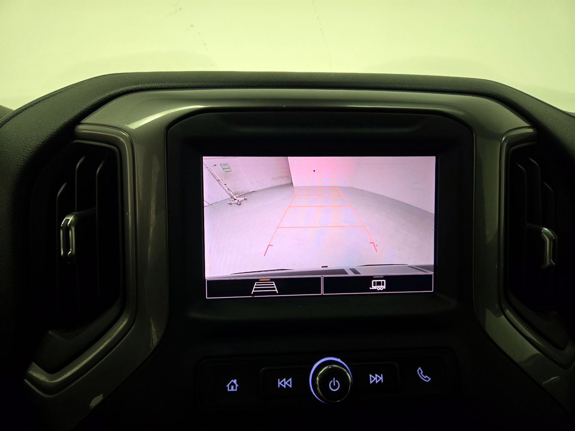 Thumbnail: 2022 Chevrolet Silverado 1500 - 14