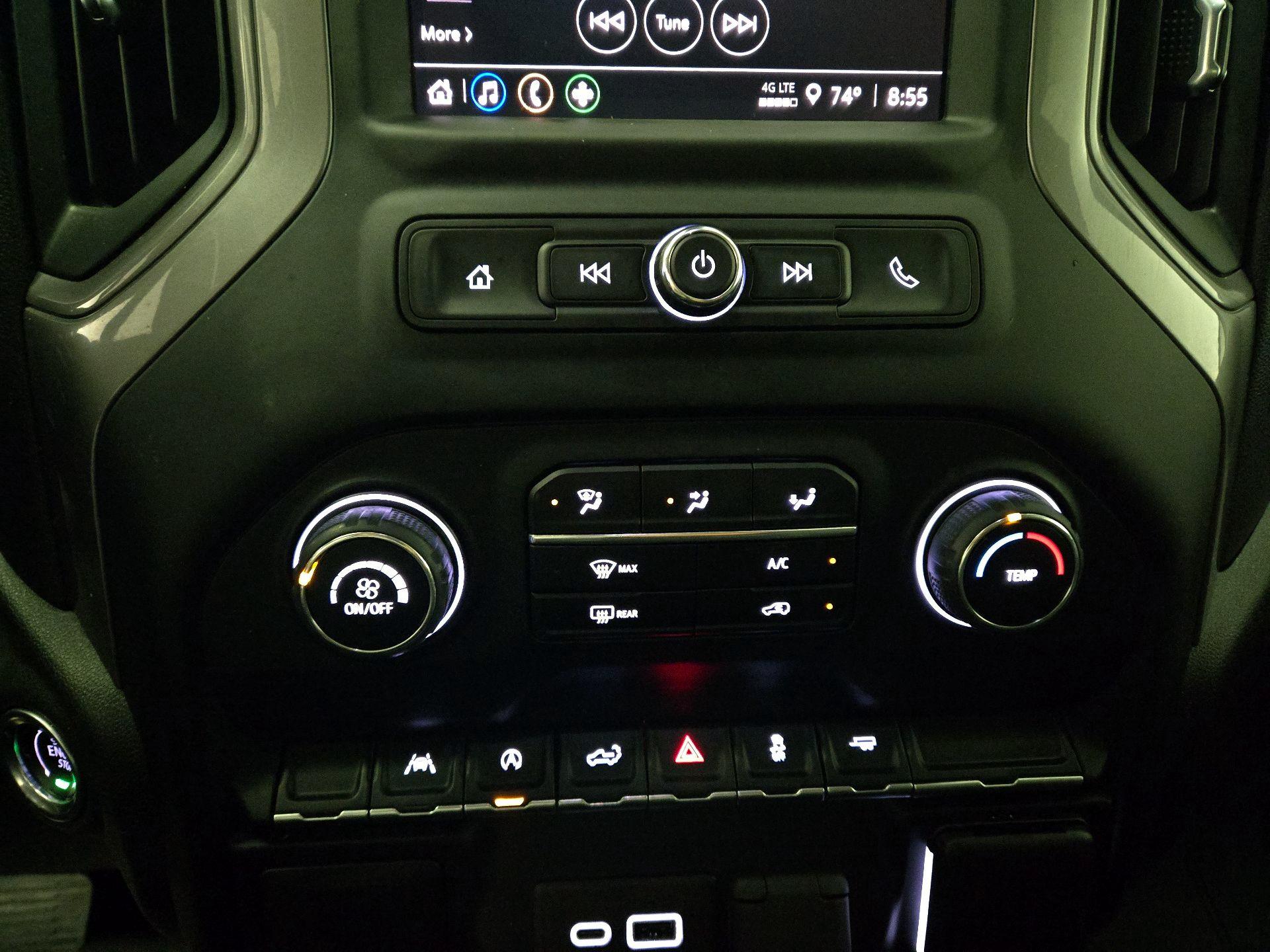 Thumbnail: 2022 Chevrolet Silverado 1500 - 16