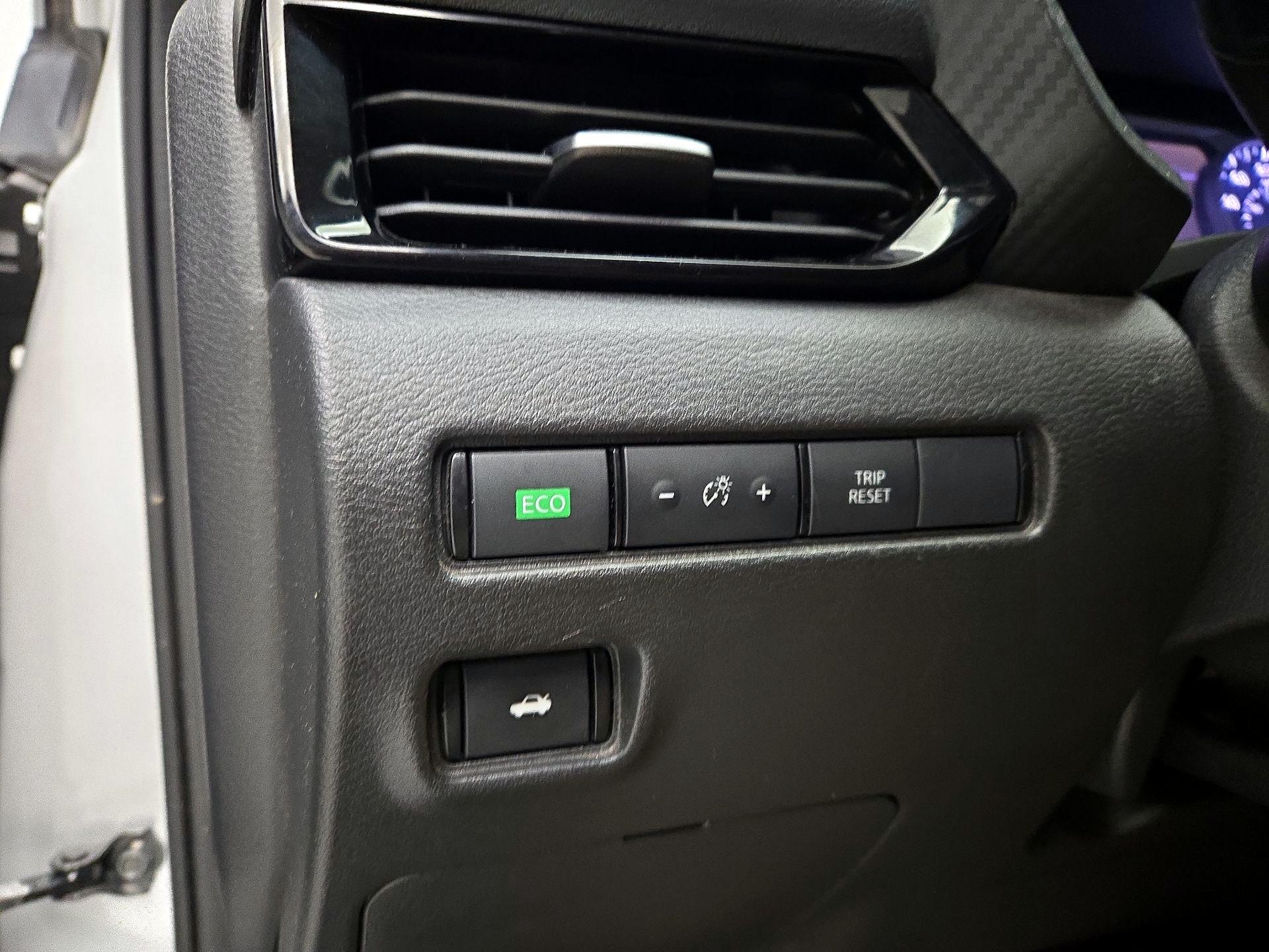 Thumbnail: 2023 Nissan Sentra - 13