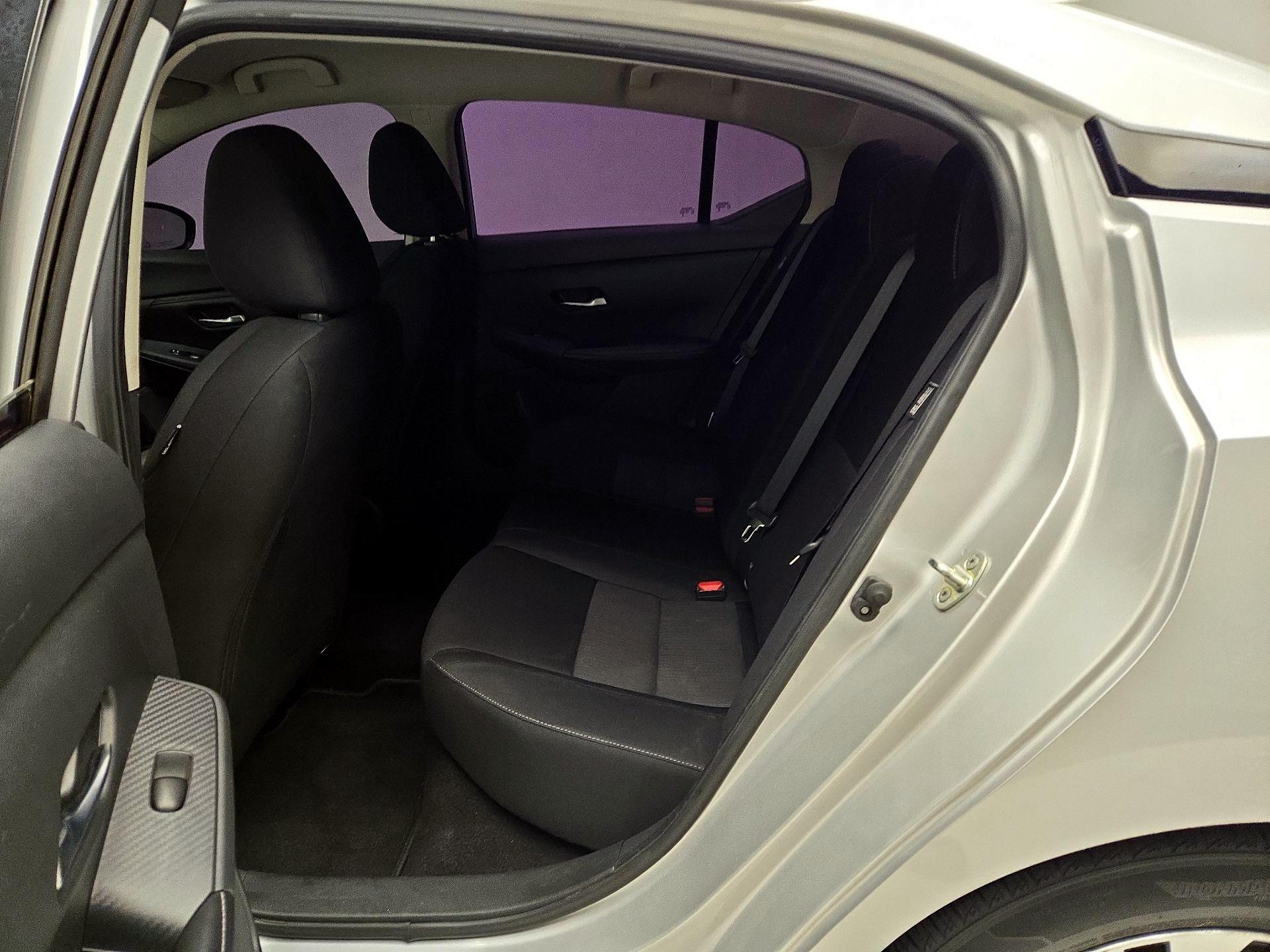 Thumbnail: 2023 Nissan Sentra - 19