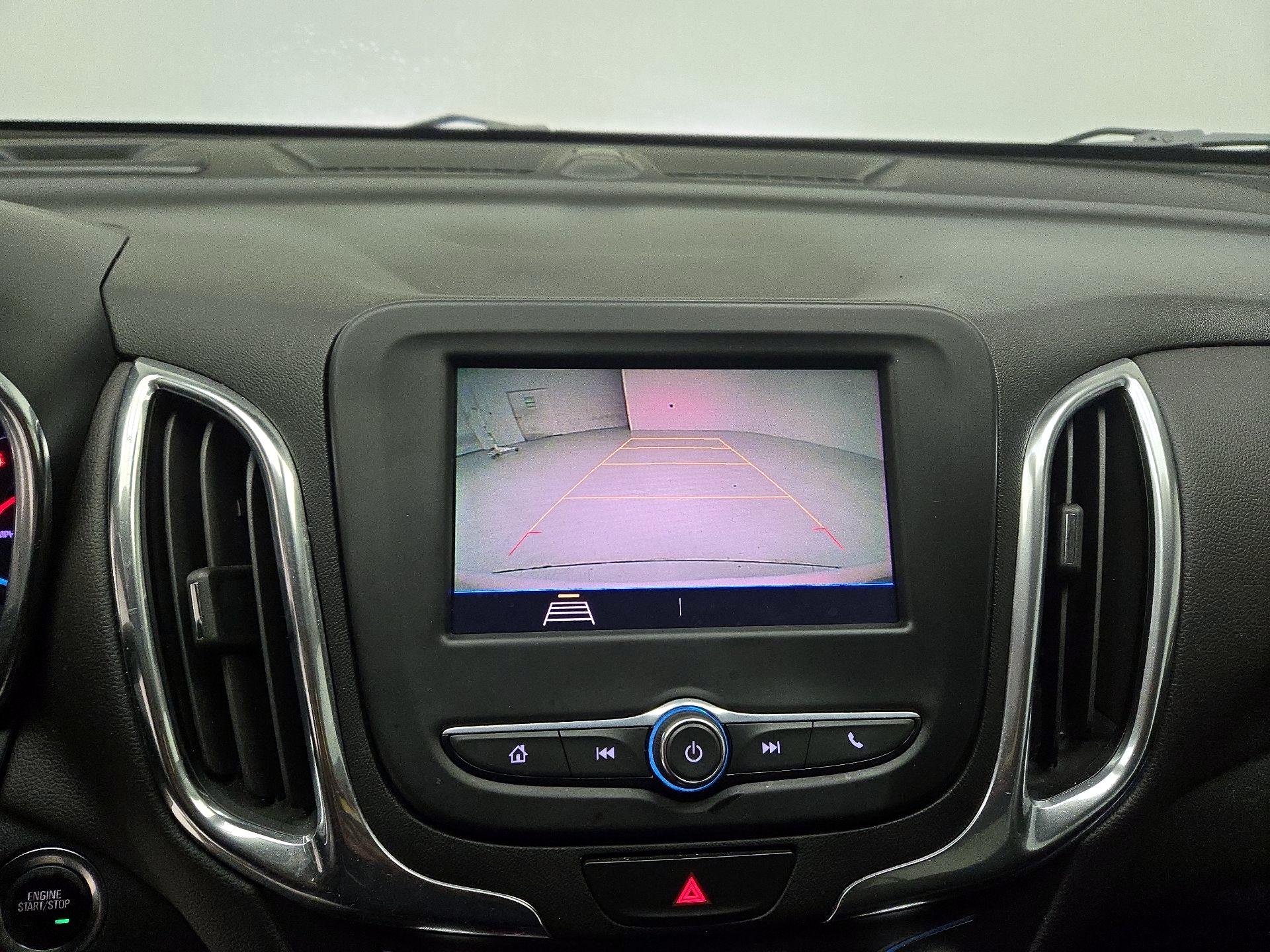 Thumbnail: 2021 Chevrolet Equinox - 14