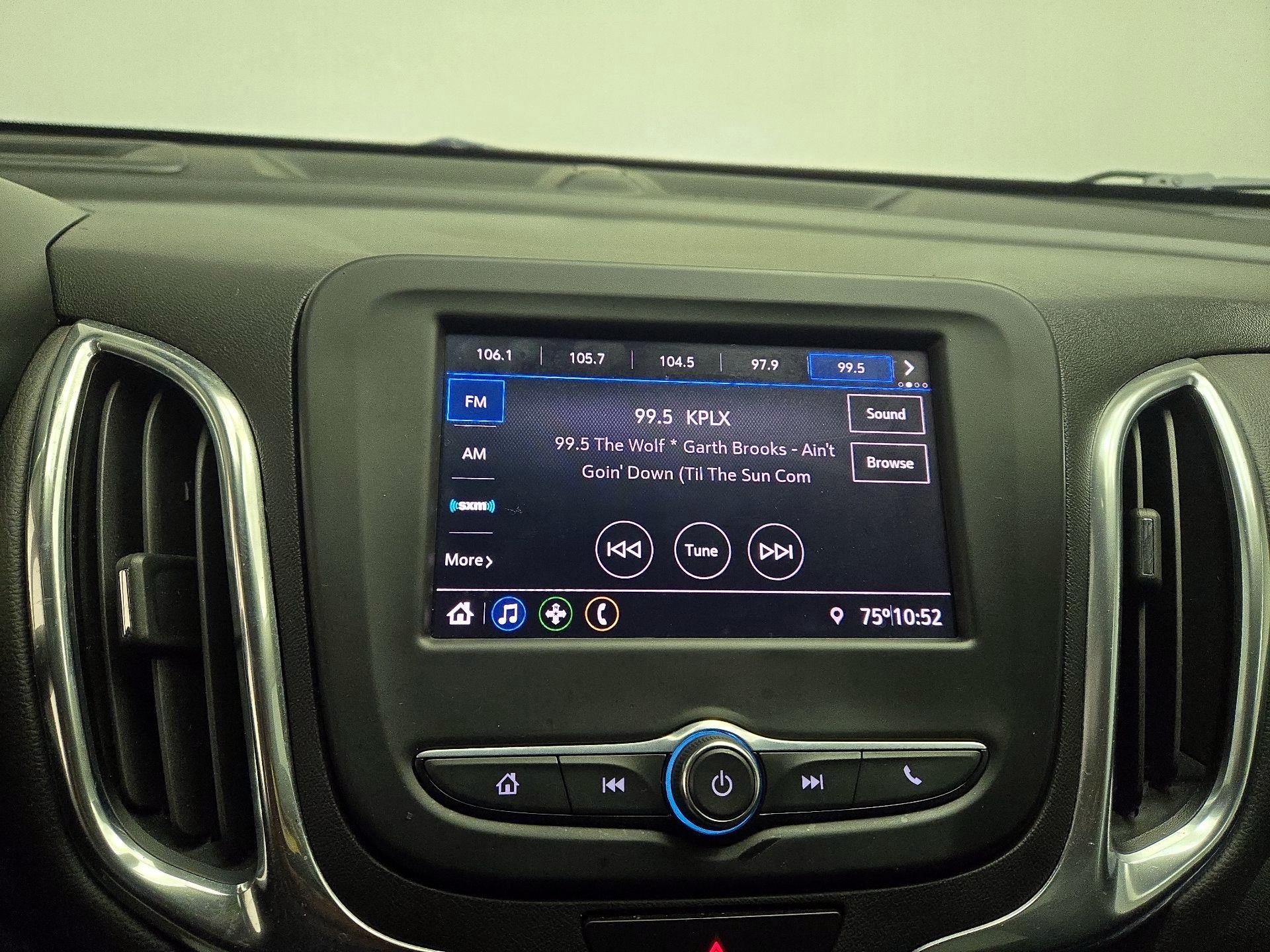 Thumbnail: 2021 Chevrolet Equinox - 15