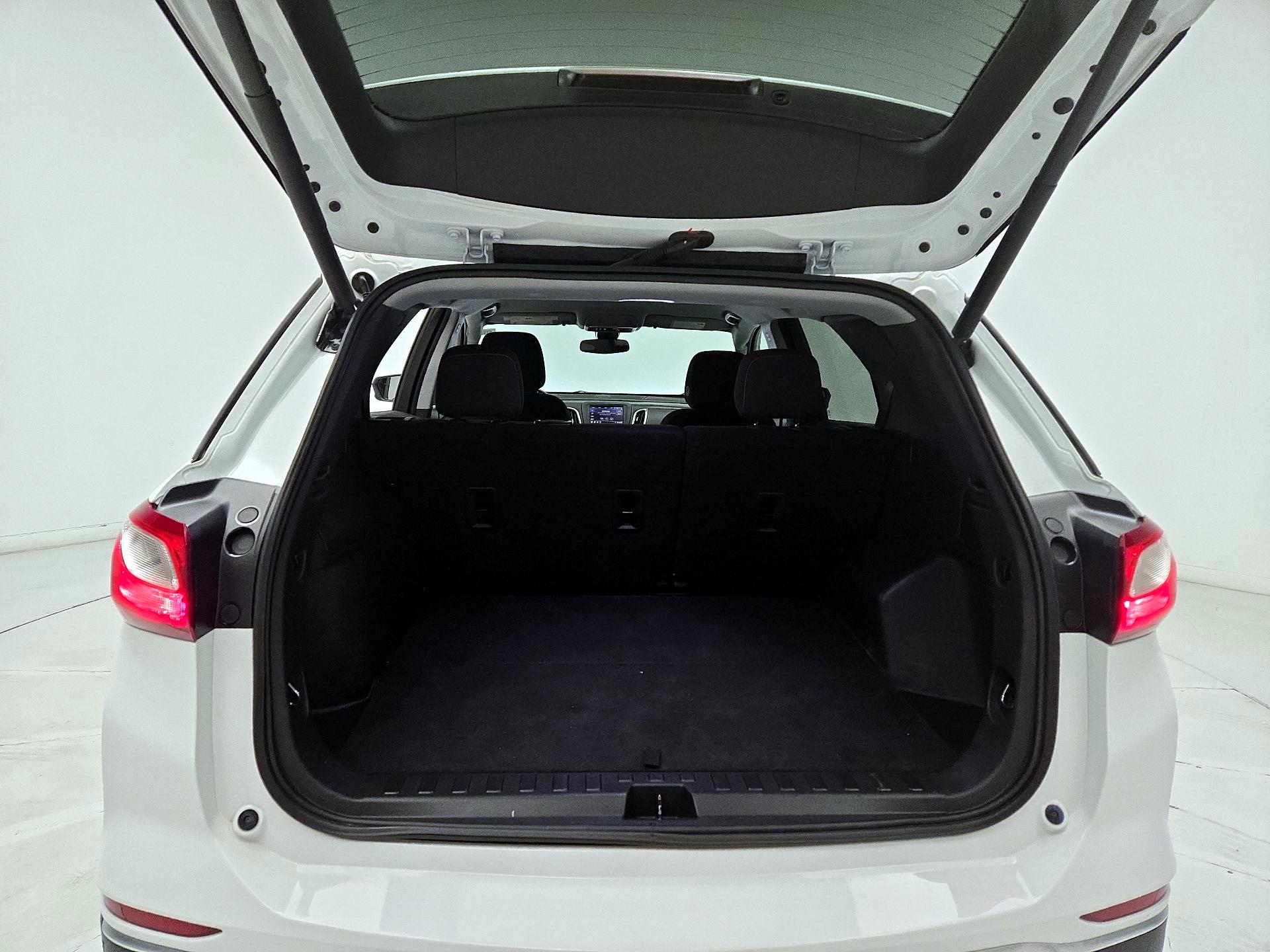 Thumbnail: 2021 Chevrolet Equinox - 20