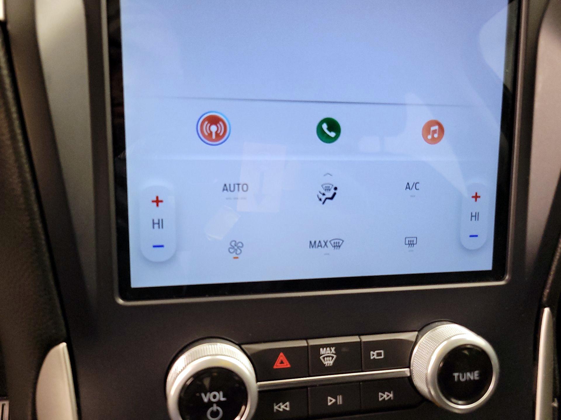 Thumbnail: 2023 Ford Edge - 16