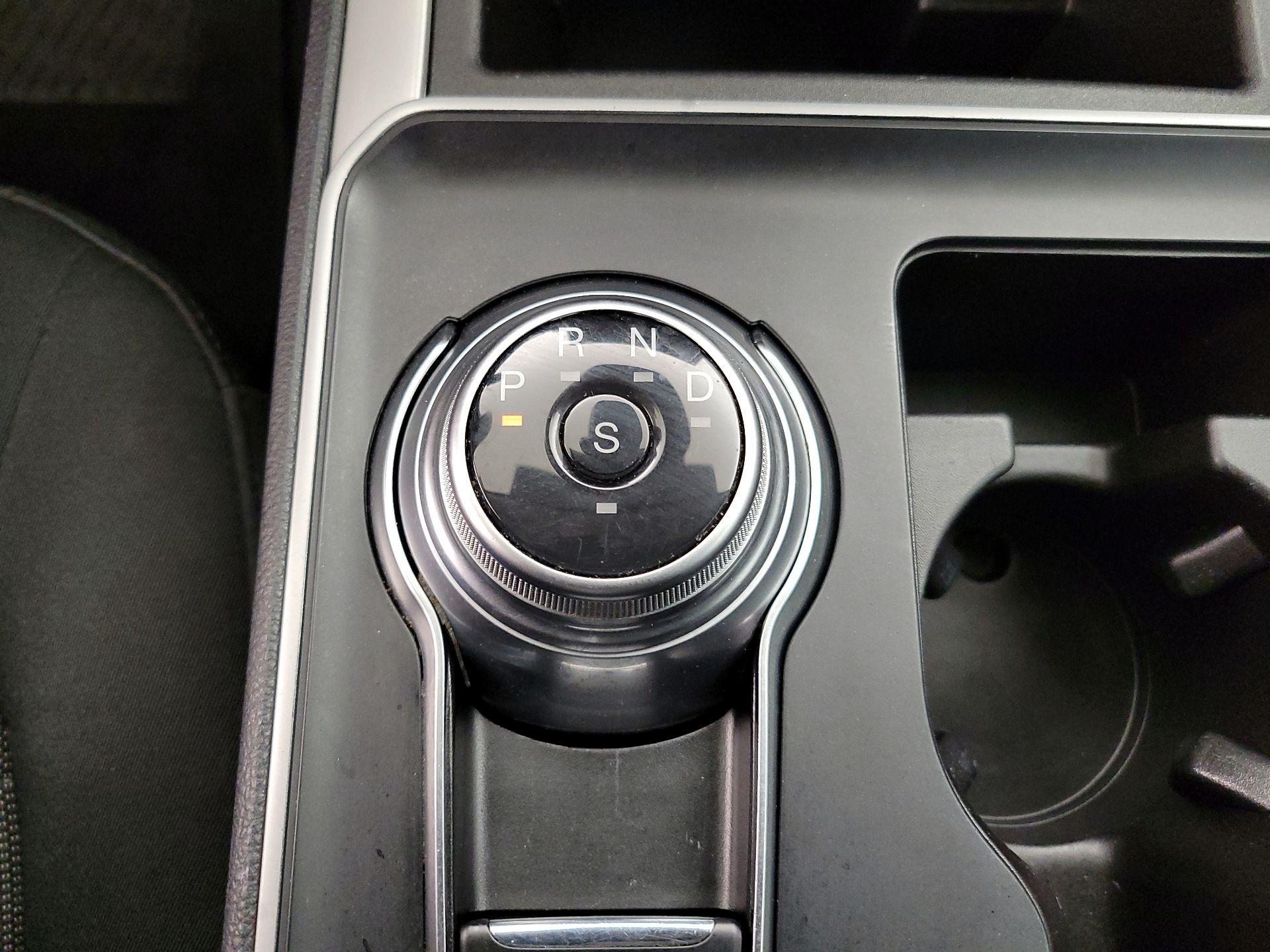 Thumbnail: 2023 Ford Edge - 17