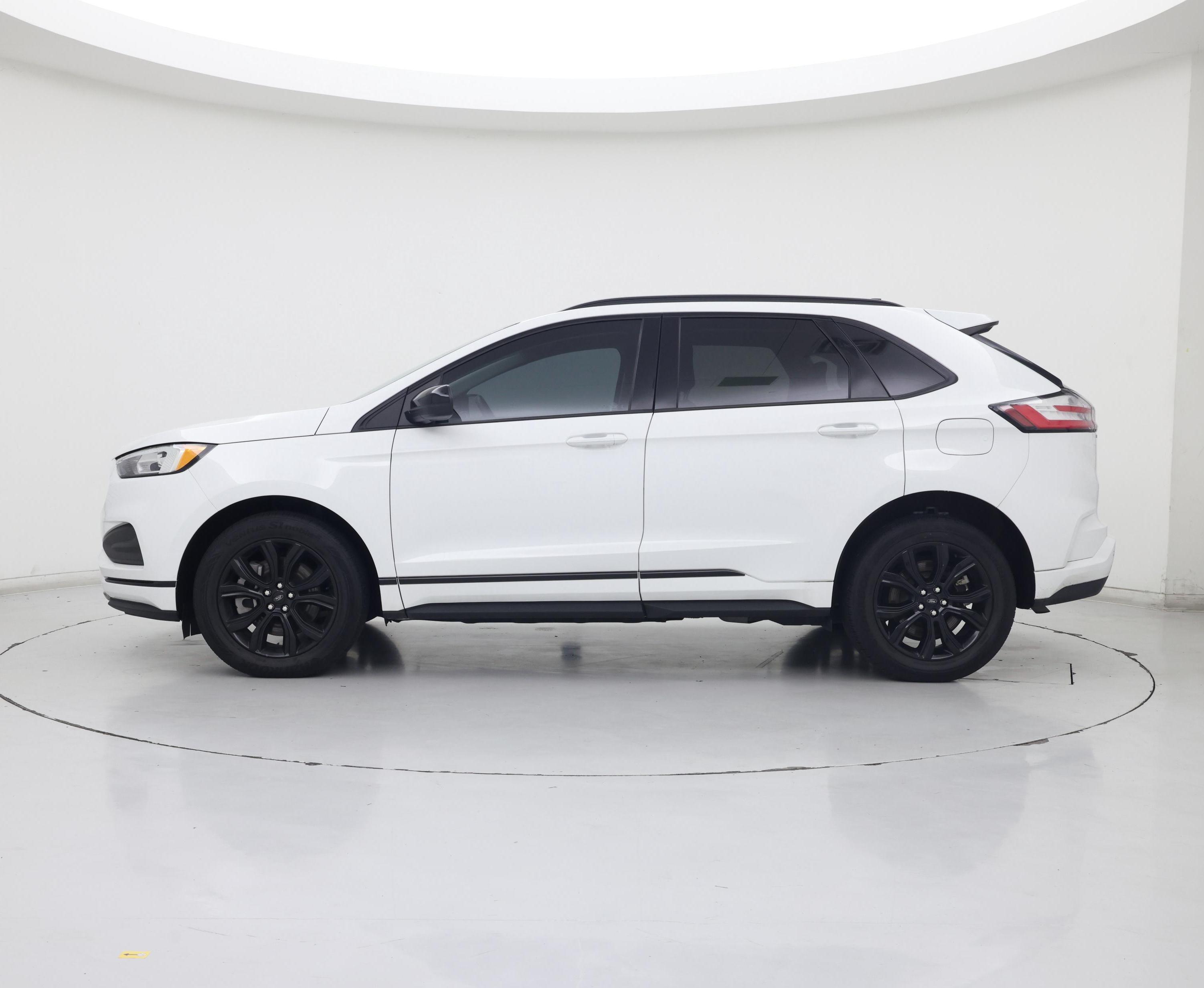 Thumbnail: 2023 Ford Edge - 3