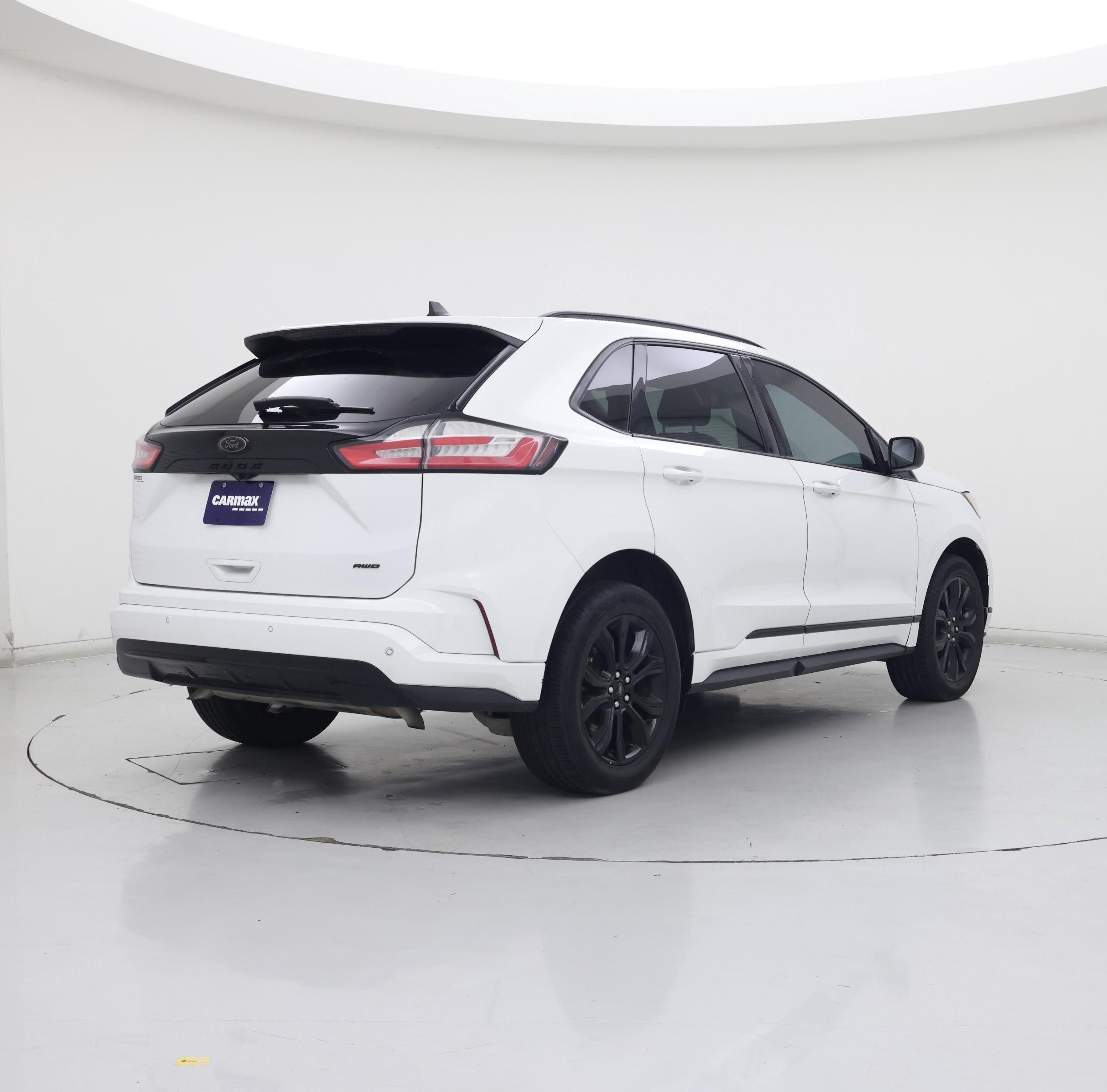 Thumbnail: 2023 Ford Edge - 8