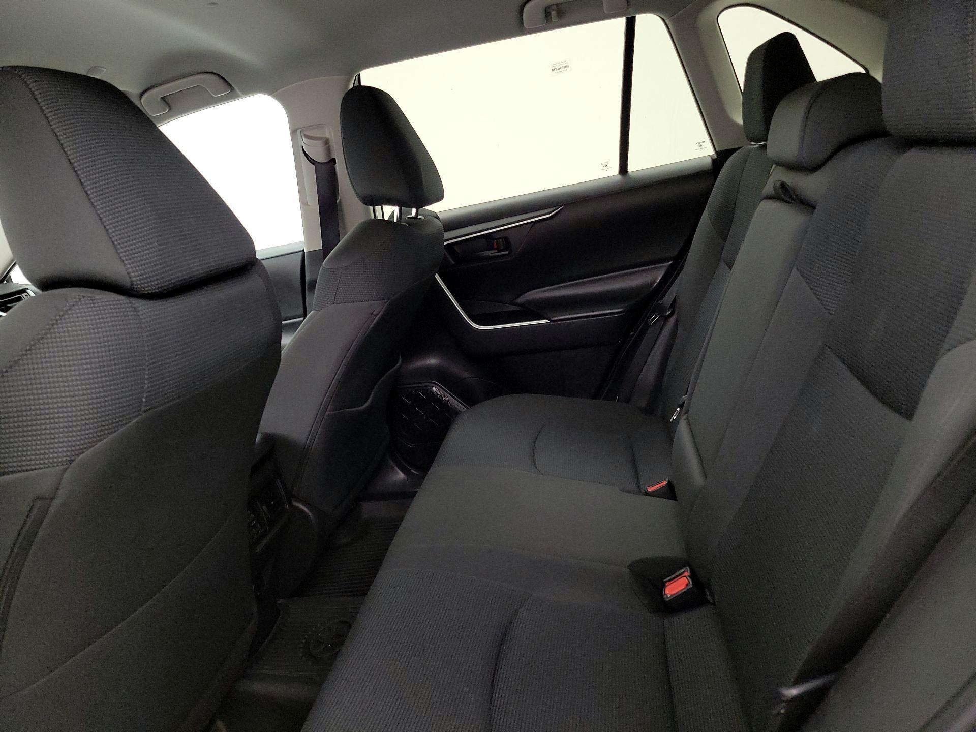 Thumbnail: 2024 Toyota RAV4 - 19