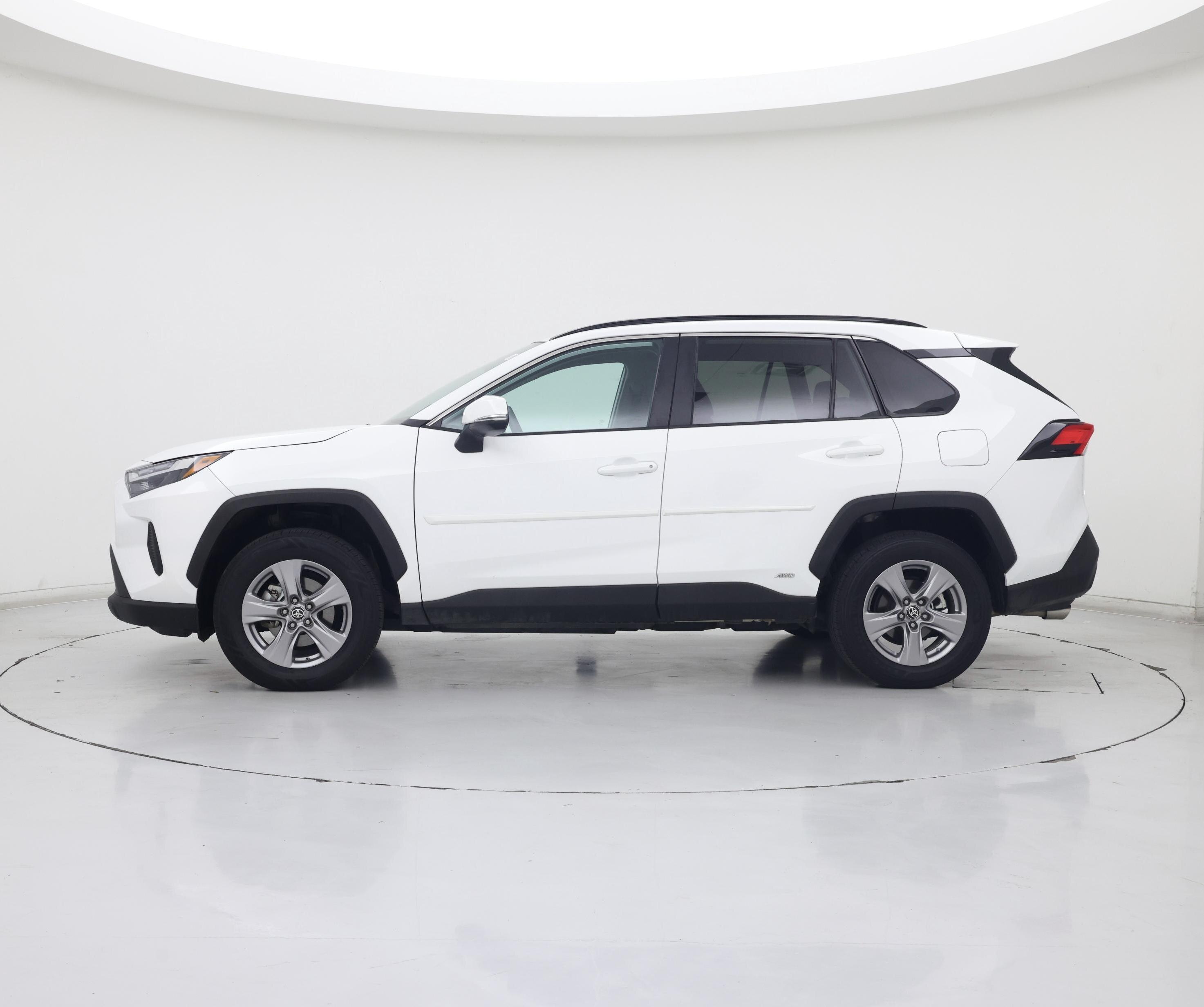 Thumbnail: 2024 Toyota RAV4 - 3