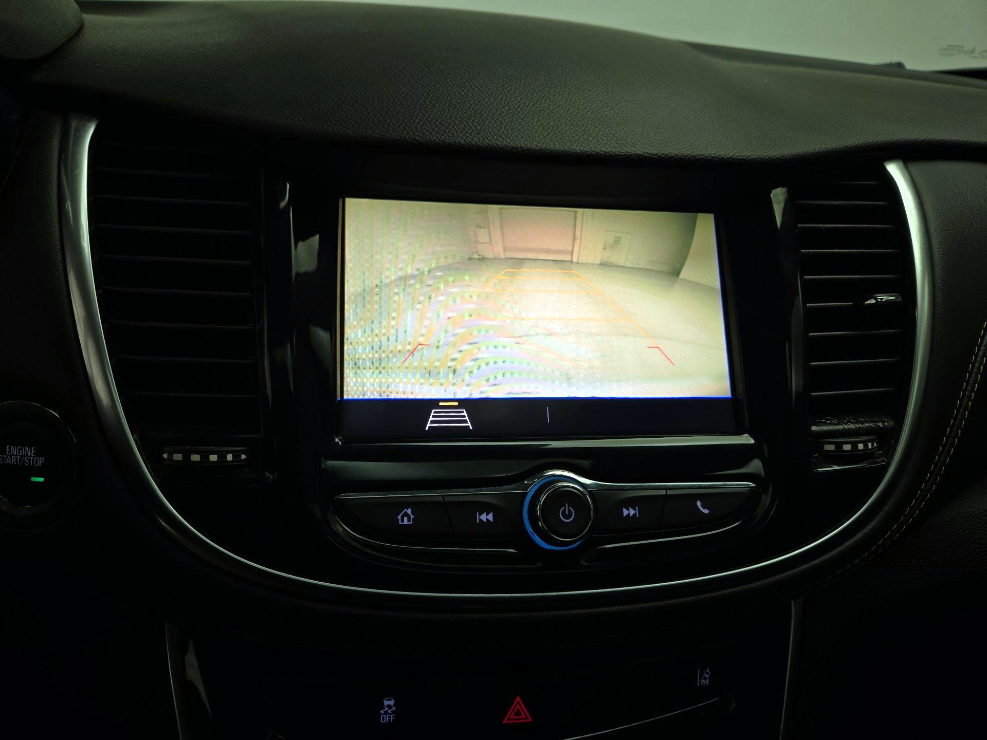 Thumbnail: 2020 Chevrolet Trax - 14