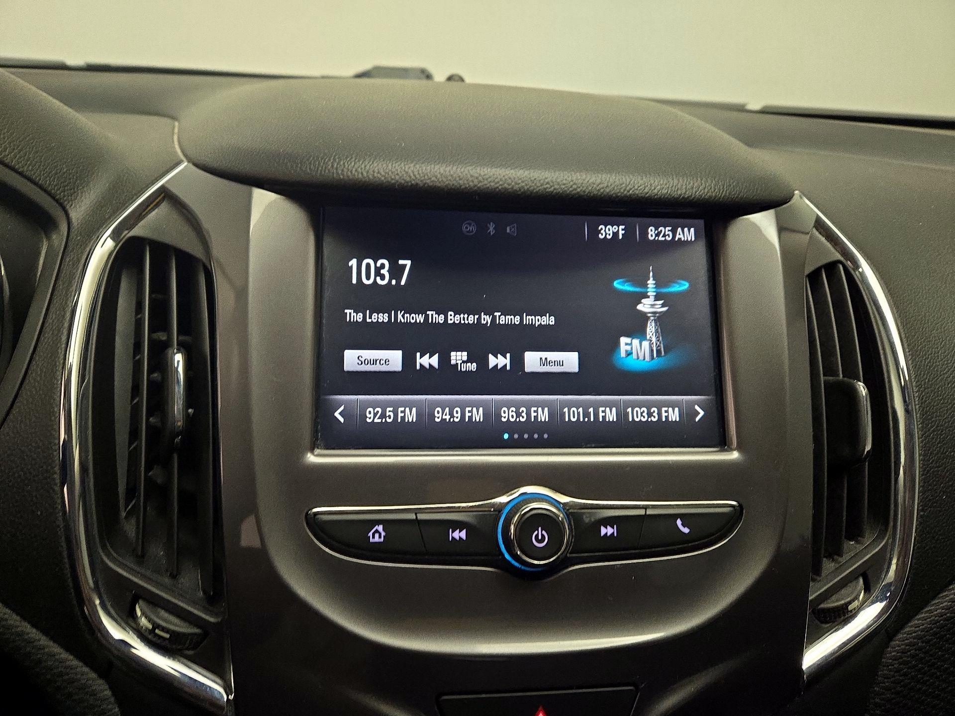 Thumbnail: 2016 Chevrolet Cruze - 15