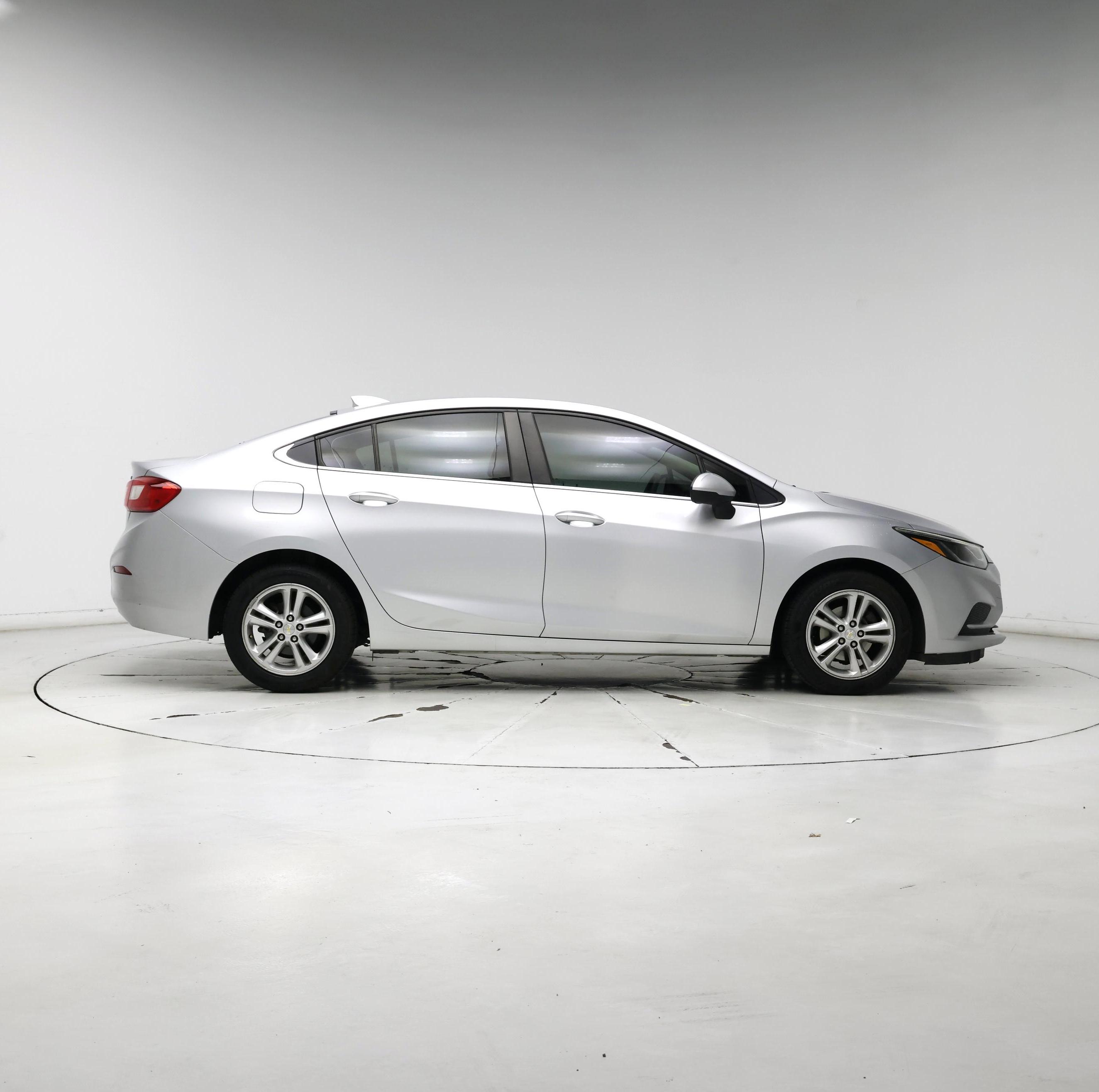 Thumbnail: 2016 Chevrolet Cruze - 7