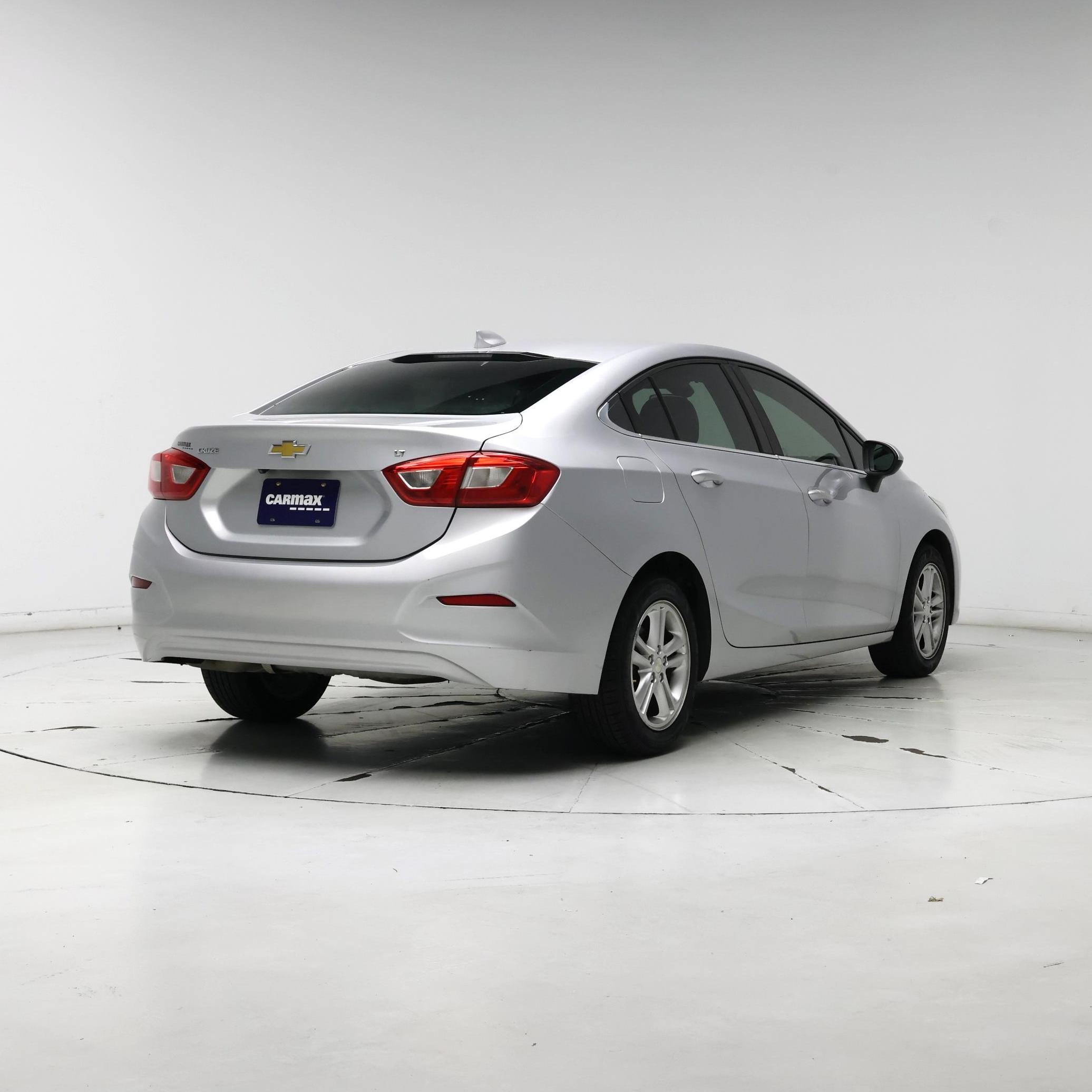 Thumbnail: 2016 Chevrolet Cruze - 8