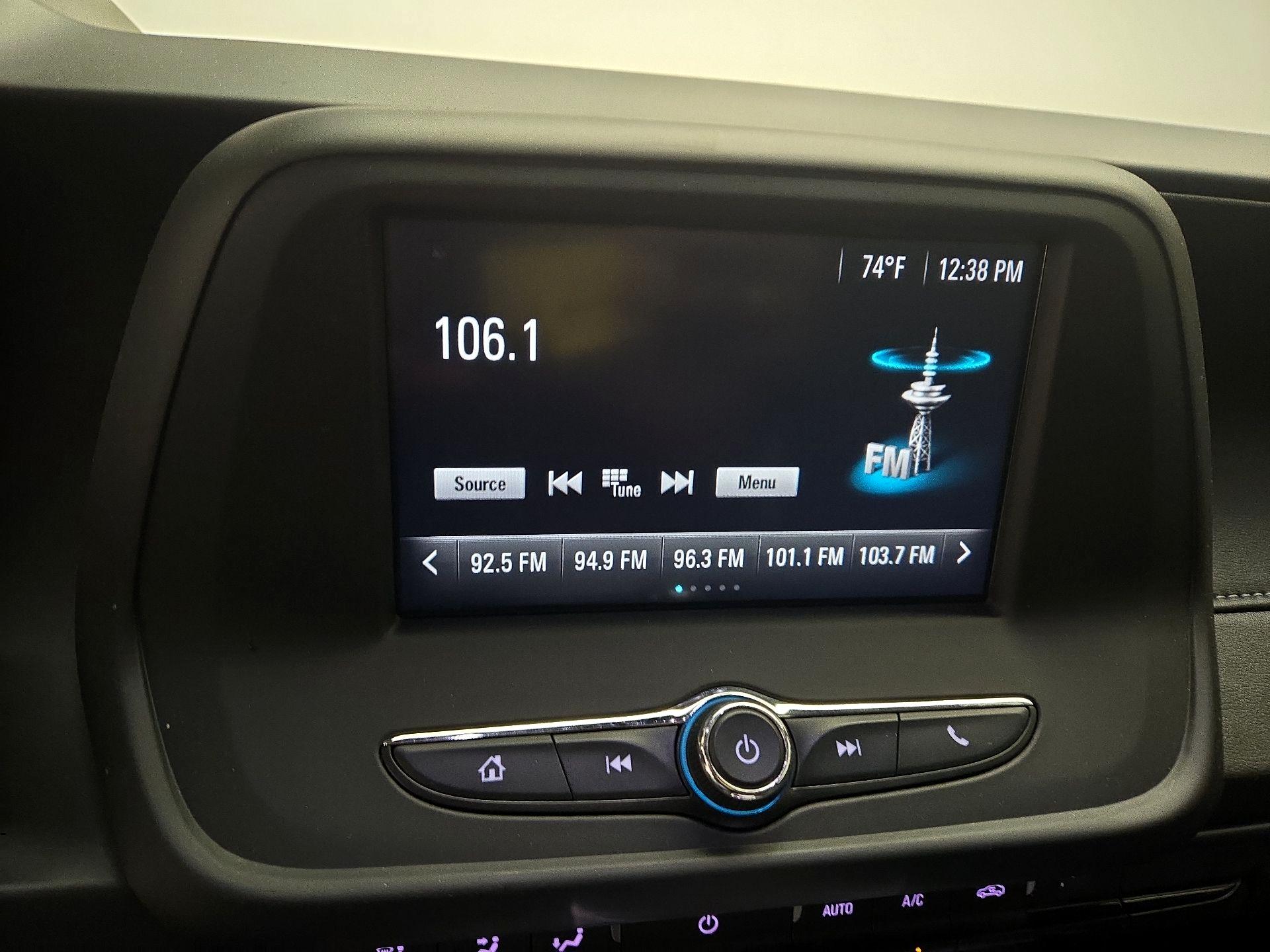 Thumbnail: 2017 Chevrolet Camaro - 15