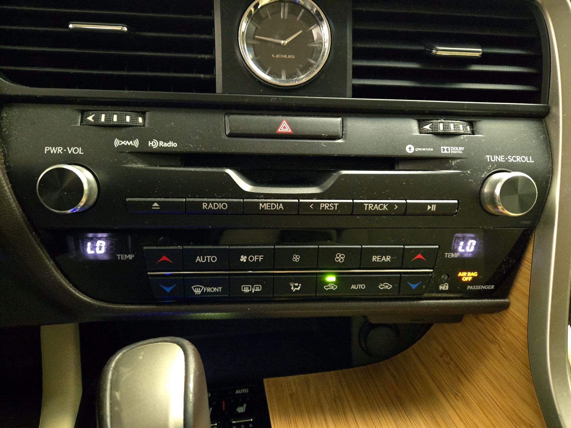 Thumbnail: 2019 Lexus RX - 17