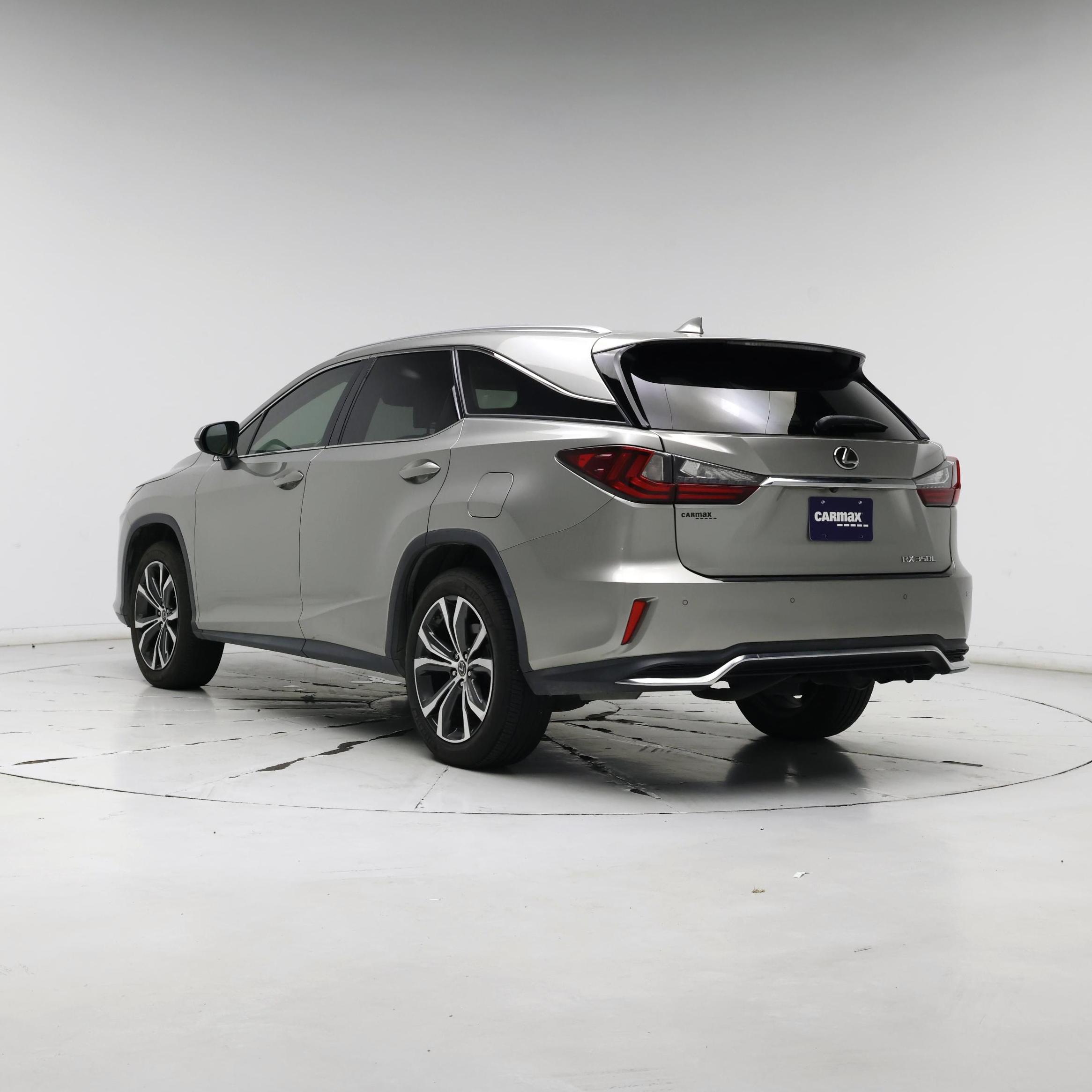 Thumbnail: 2019 Lexus RX - 2