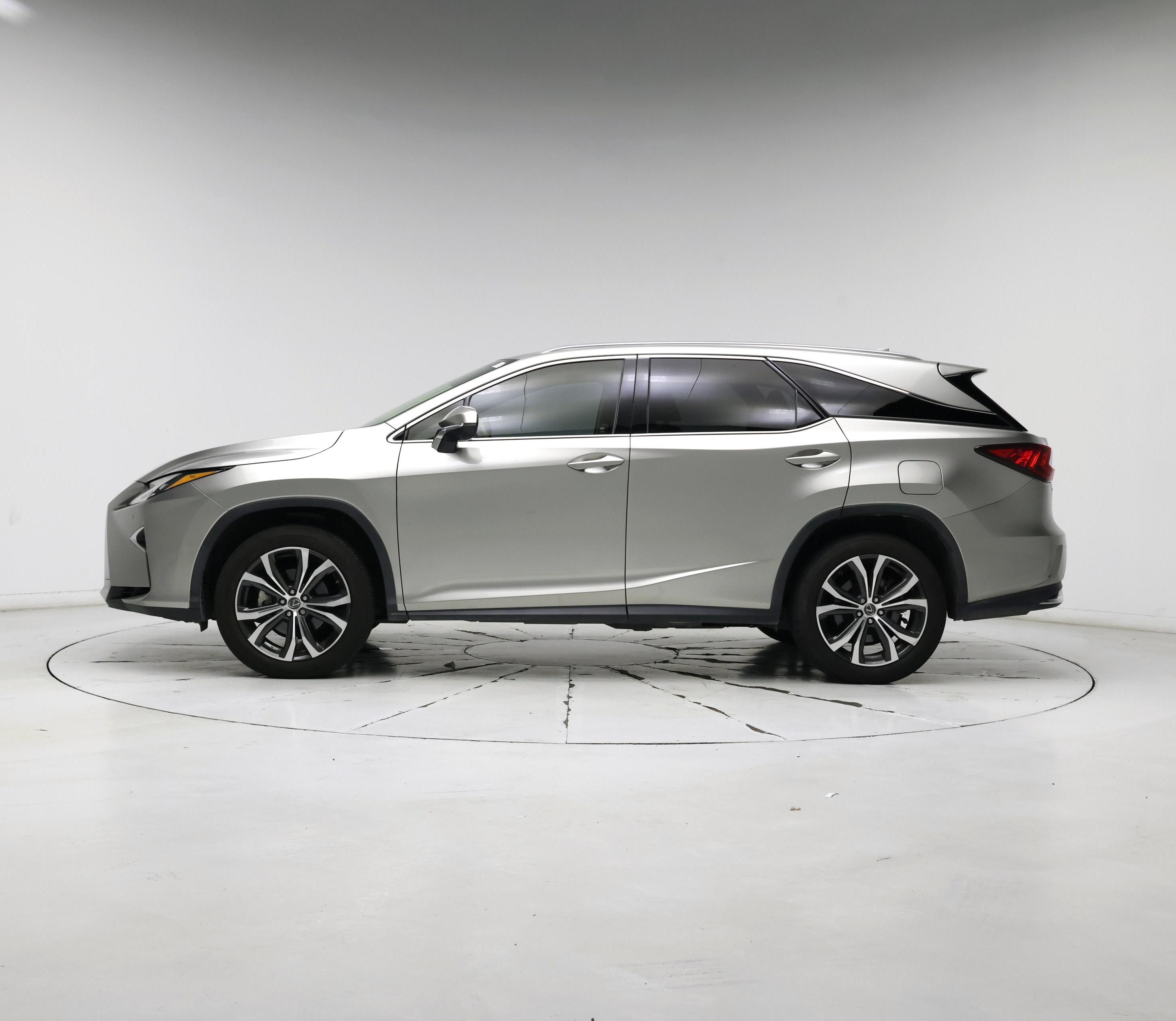 Thumbnail: 2019 Lexus RX - 3