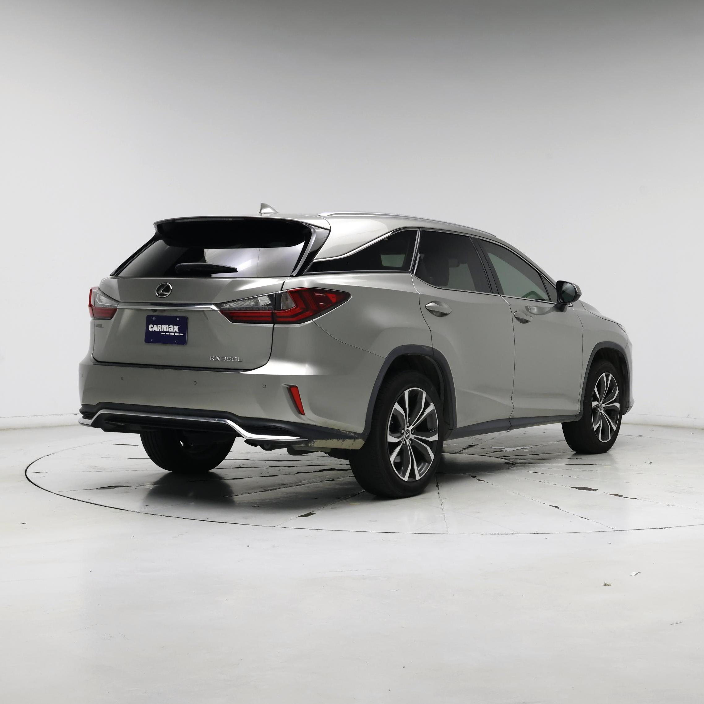 Thumbnail: 2019 Lexus RX - 8