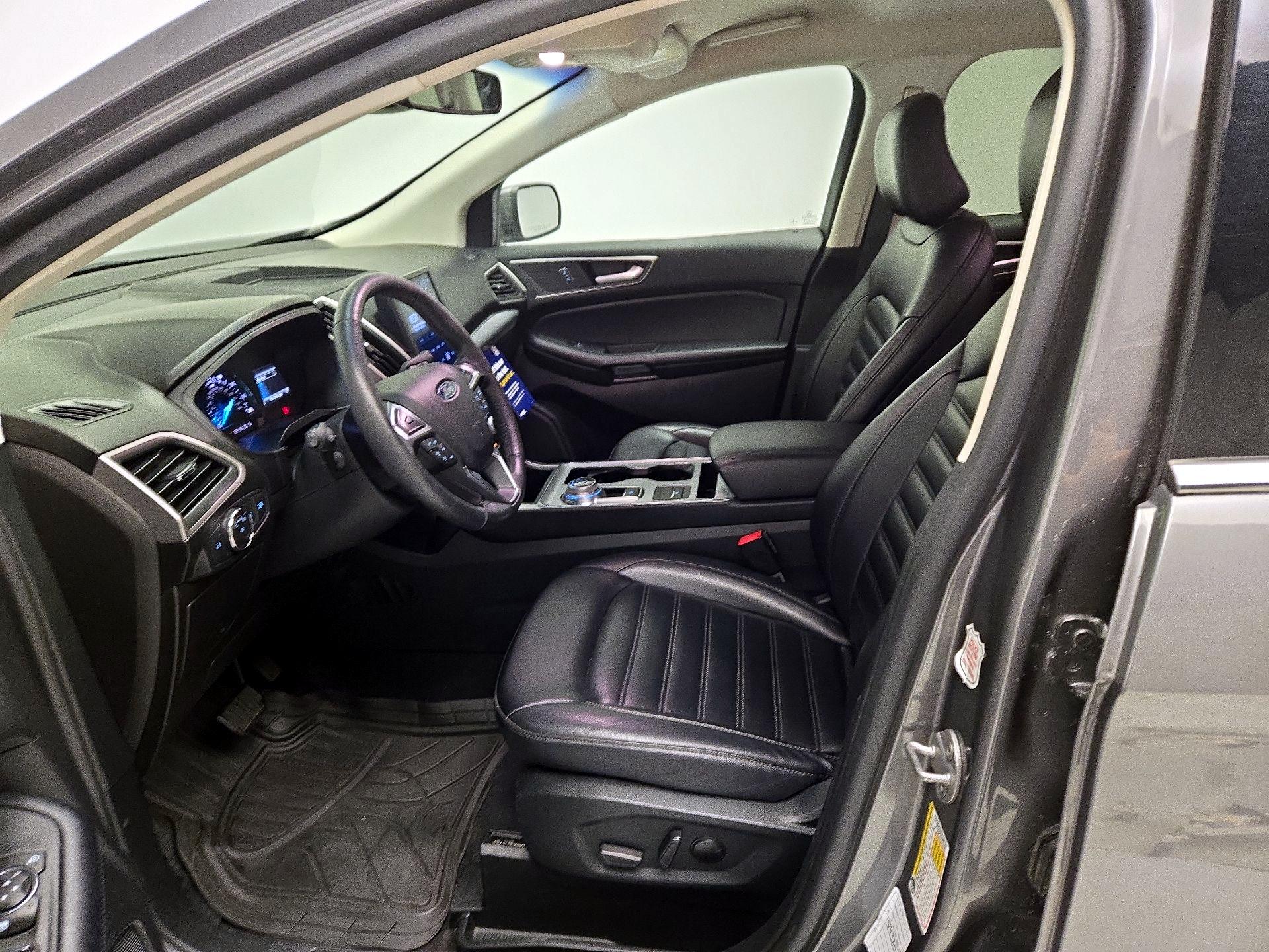 Thumbnail: 2022 Ford Edge - 11