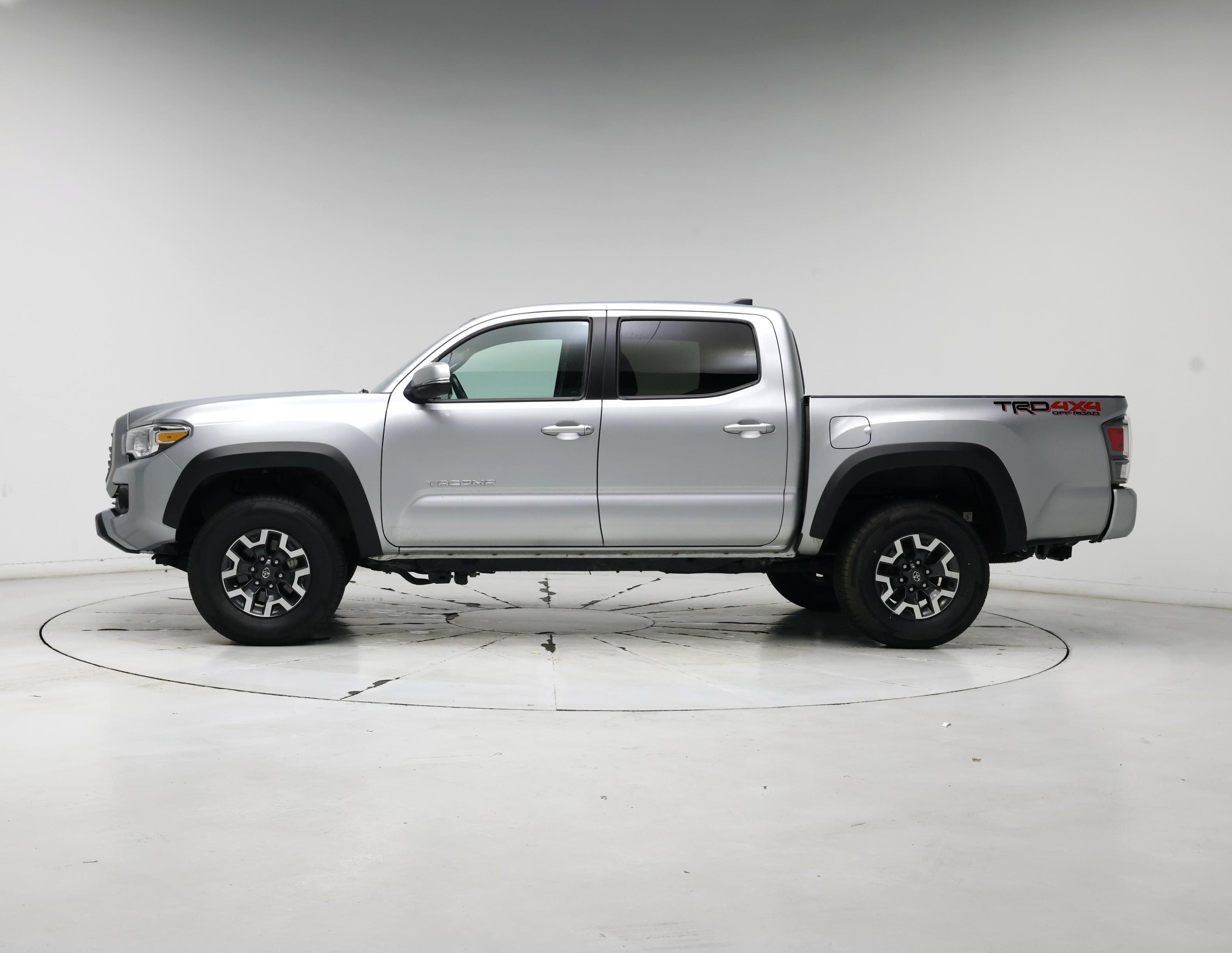 Thumbnail: 2023 Toyota Tacoma - 3