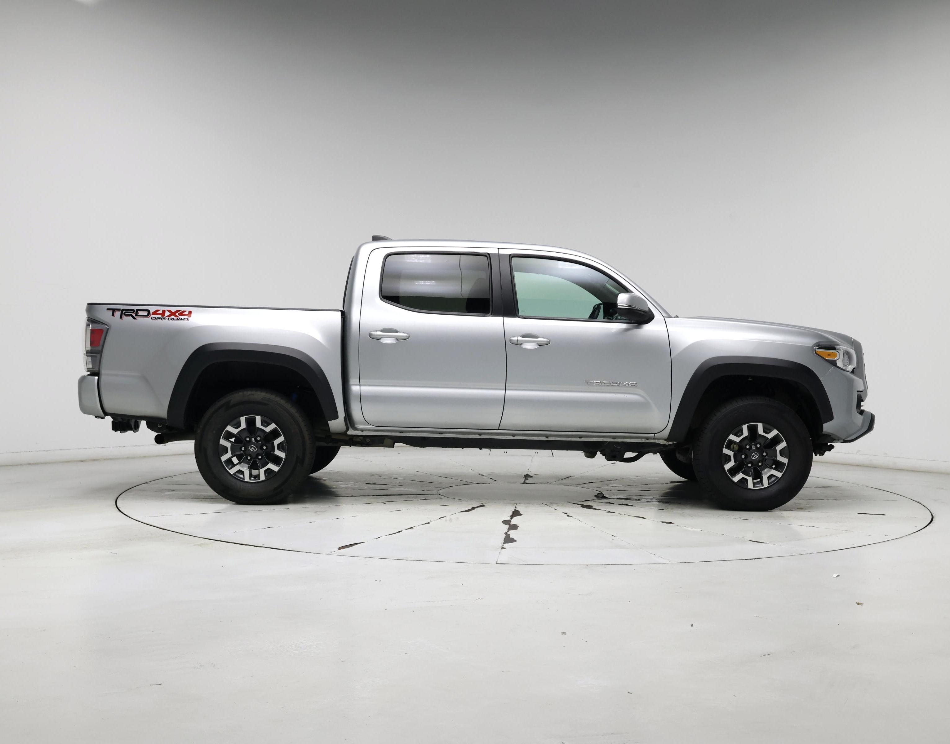 Thumbnail: 2023 Toyota Tacoma - 7