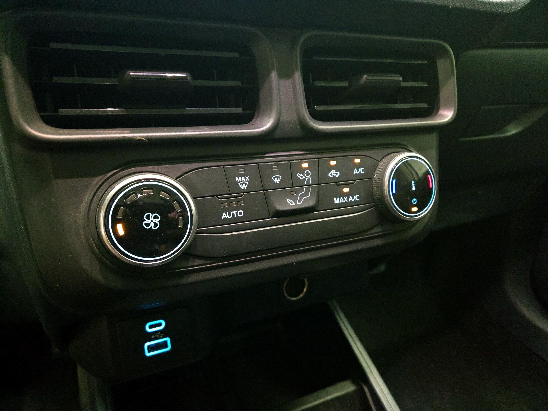 Thumbnail: 2022 Ford Maverick - 16