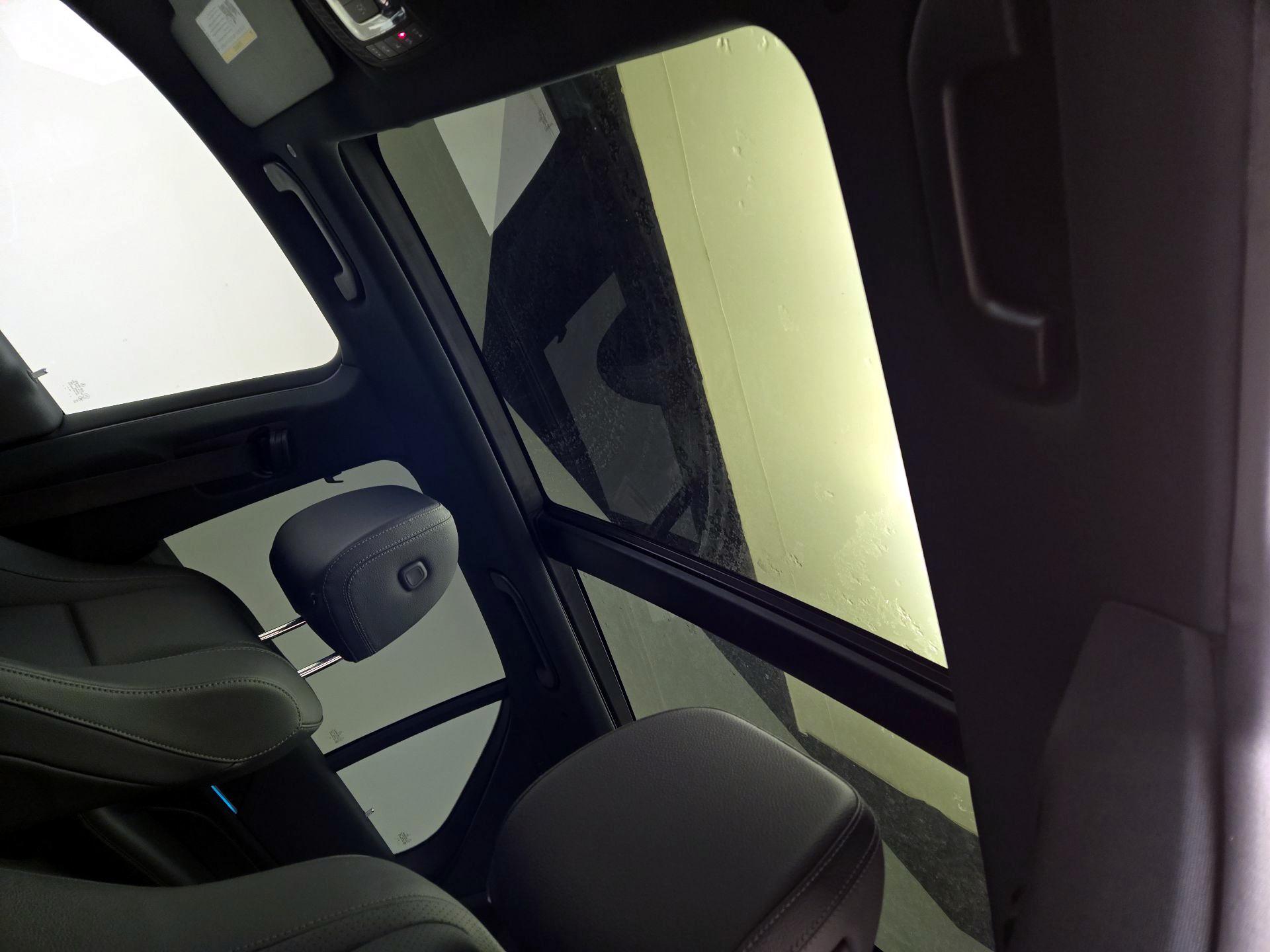 Thumbnail: 2020 Mercedes-Benz GLE - 20