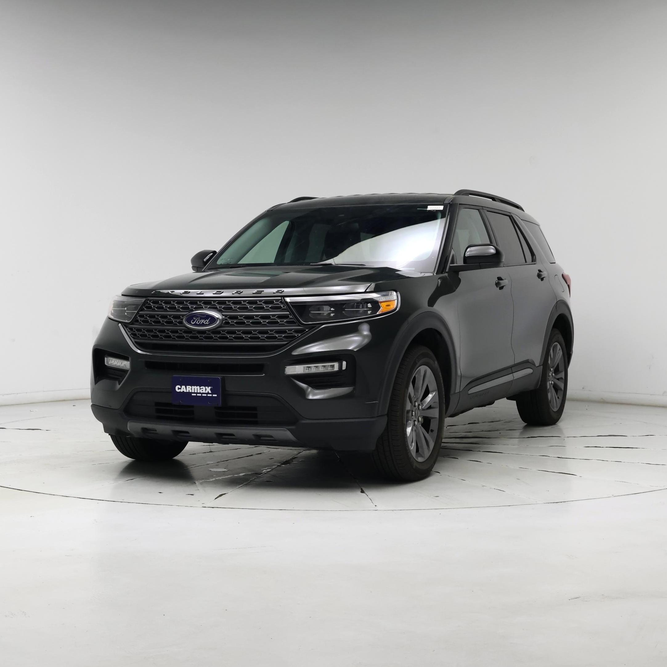 Thumbnail: 2022 Ford Explorer - 4