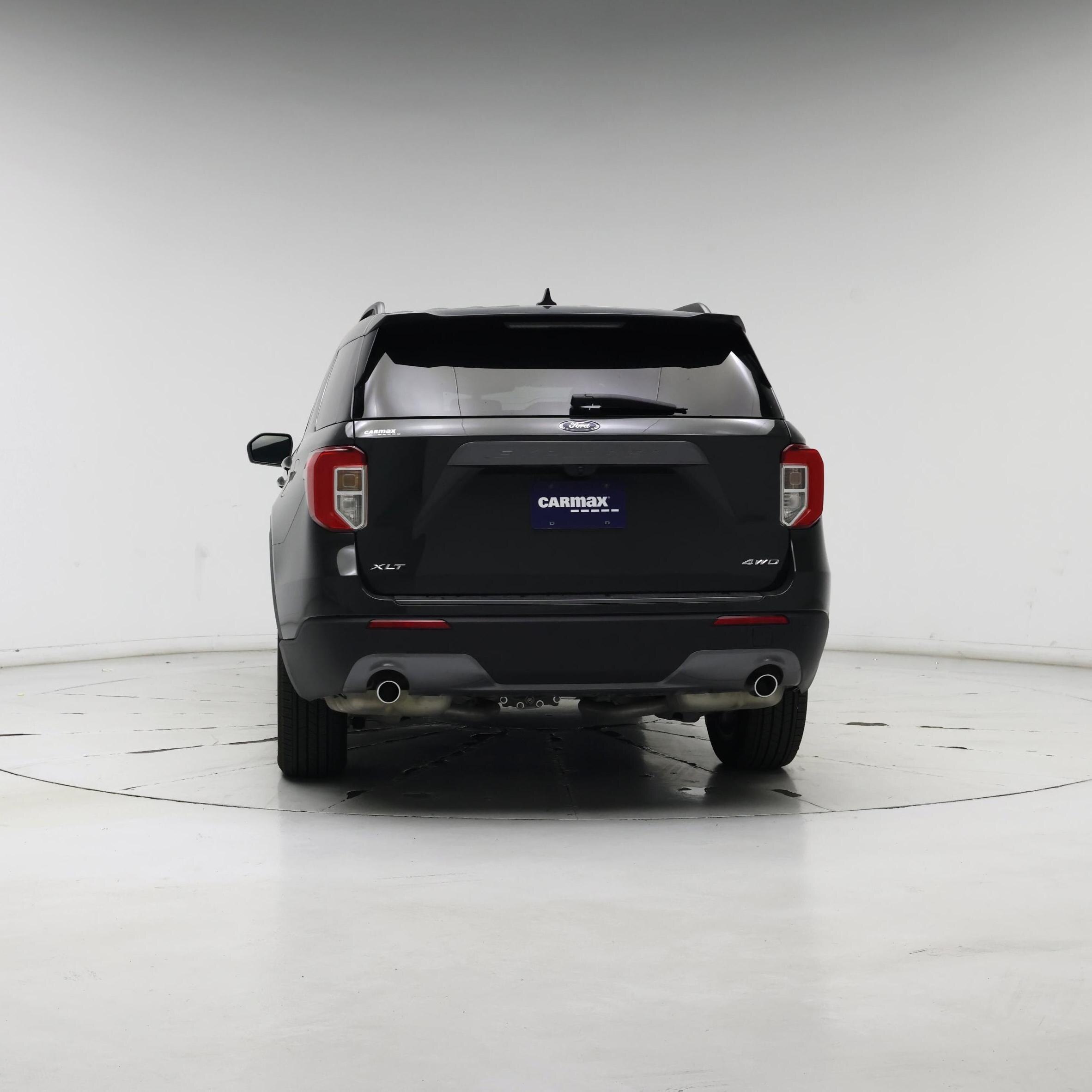 Thumbnail: 2022 Ford Explorer - 6