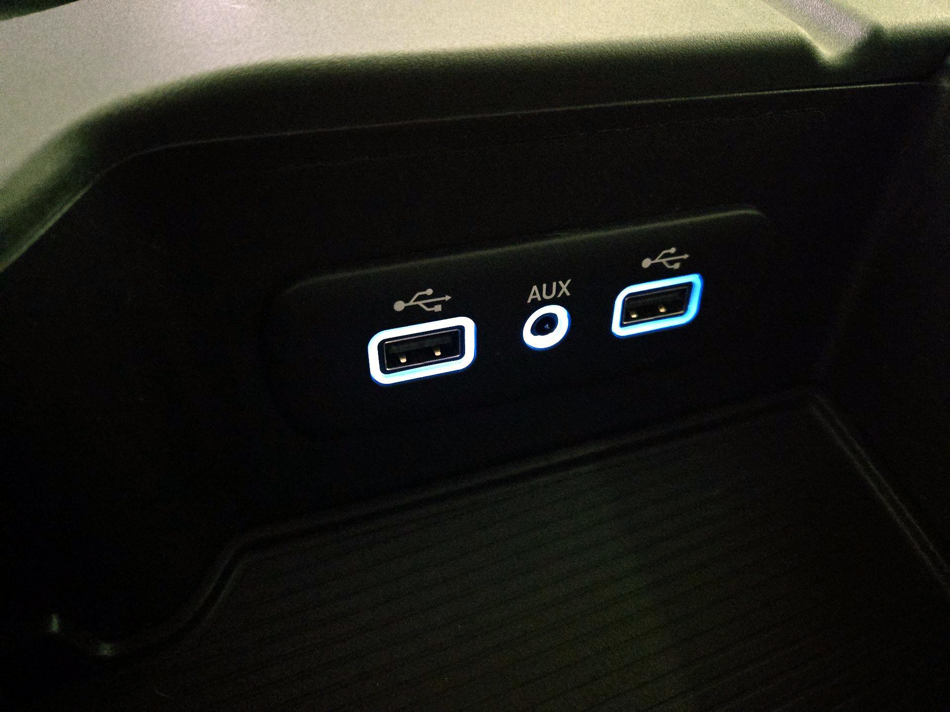 Thumbnail: 2023 RAM 1500 Classic - 18