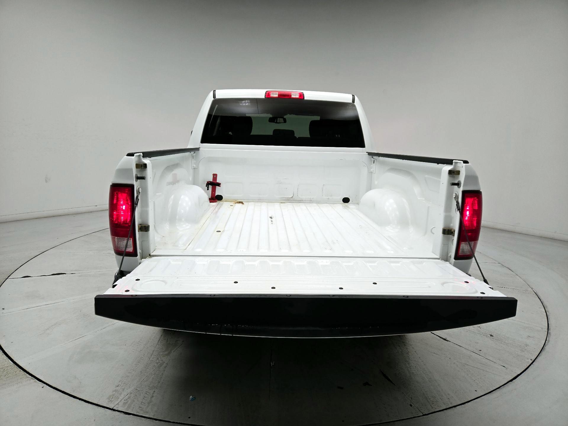 Thumbnail: 2023 RAM 1500 Classic - 20