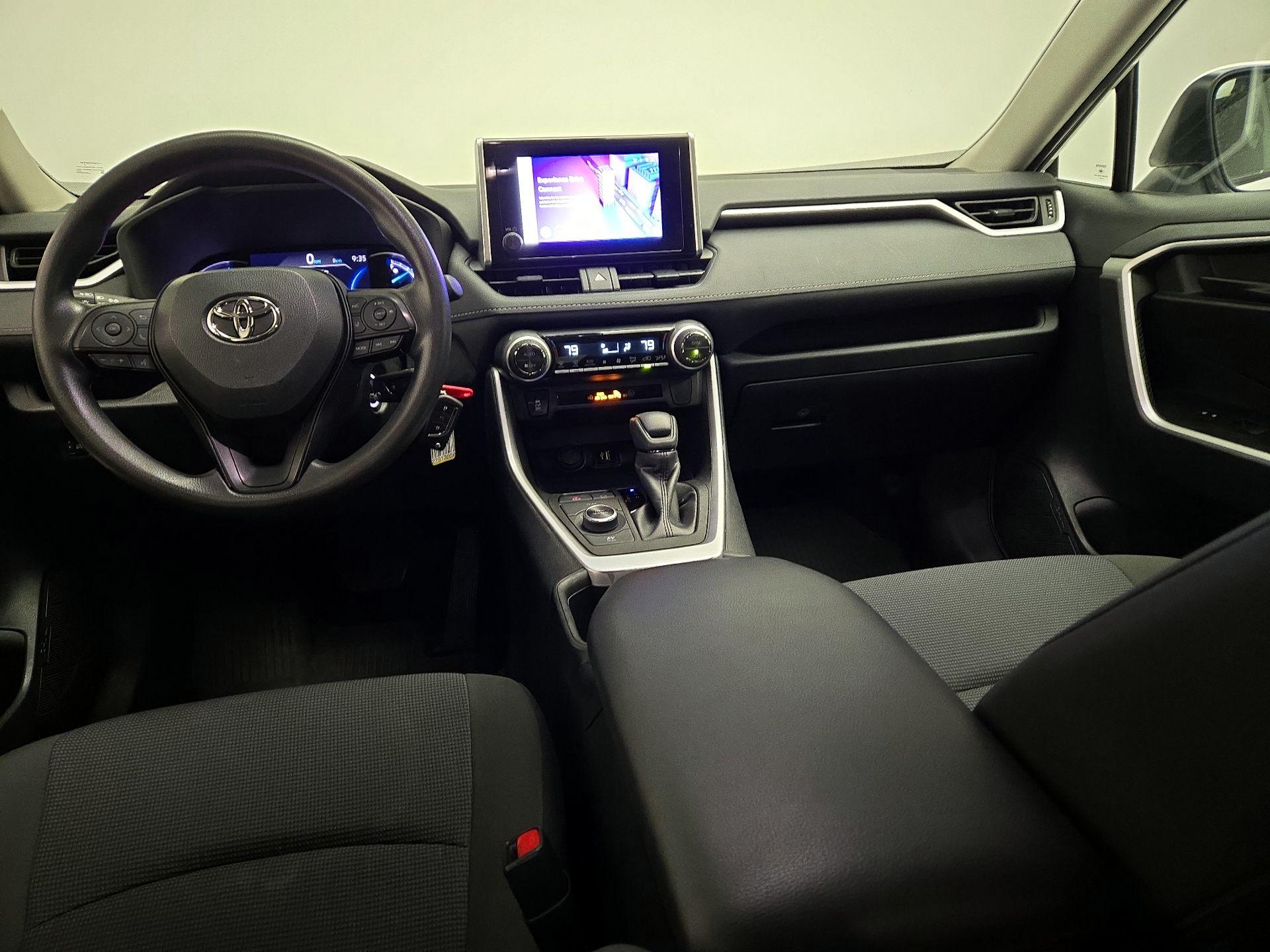 Thumbnail: 2024 Toyota RAV4 - 9