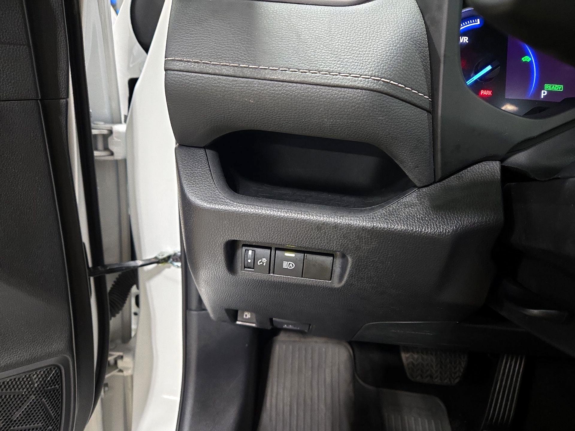 Thumbnail: 2024 Toyota RAV4 - 13