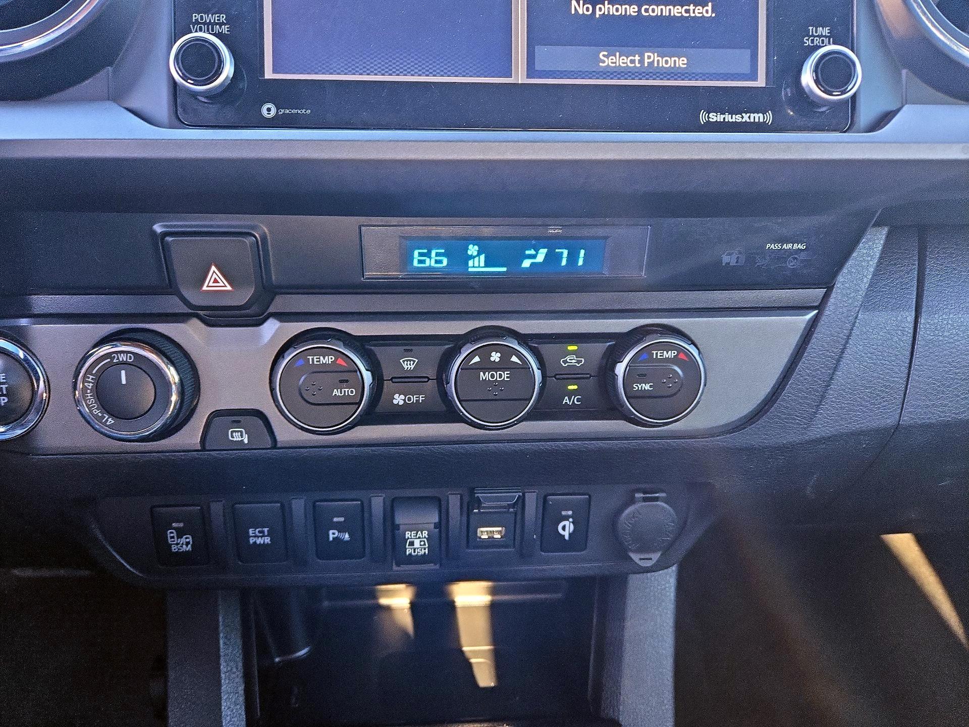 Thumbnail: 2023 Toyota Tacoma - 16