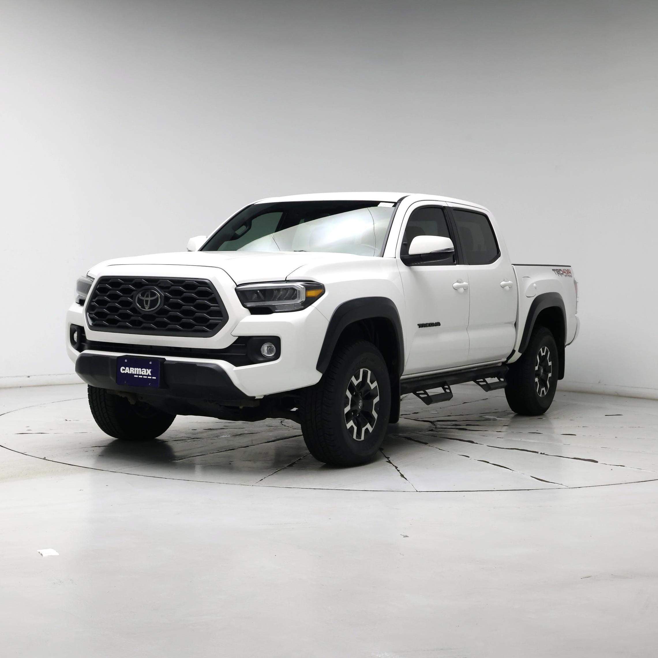 Thumbnail: 2023 Toyota Tacoma - 4