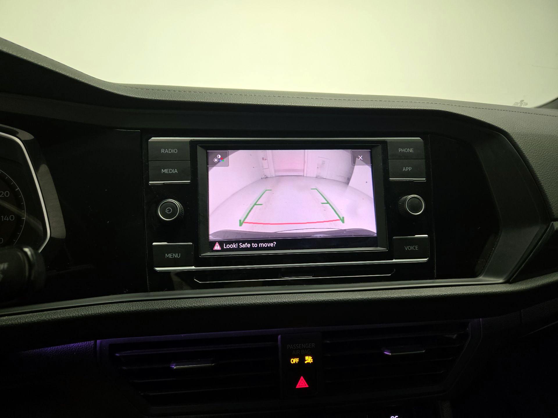 Thumbnail: 2020 Volkswagen Jetta - 14