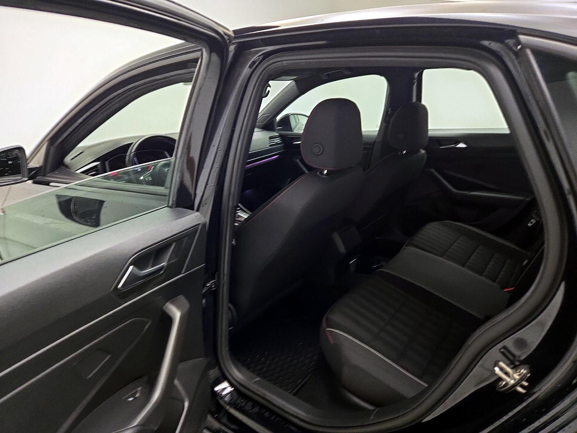 Thumbnail: 2020 Volkswagen Jetta - 19