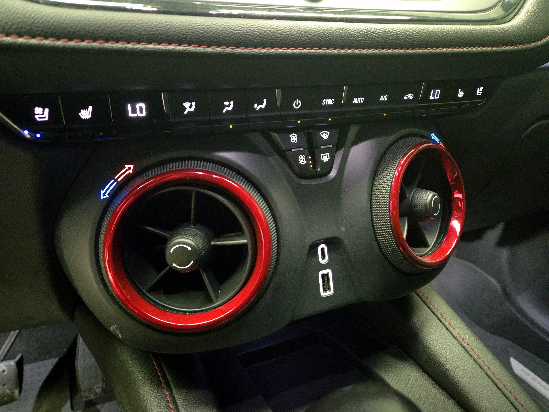 Thumbnail: 2021 Chevrolet Blazer - 17