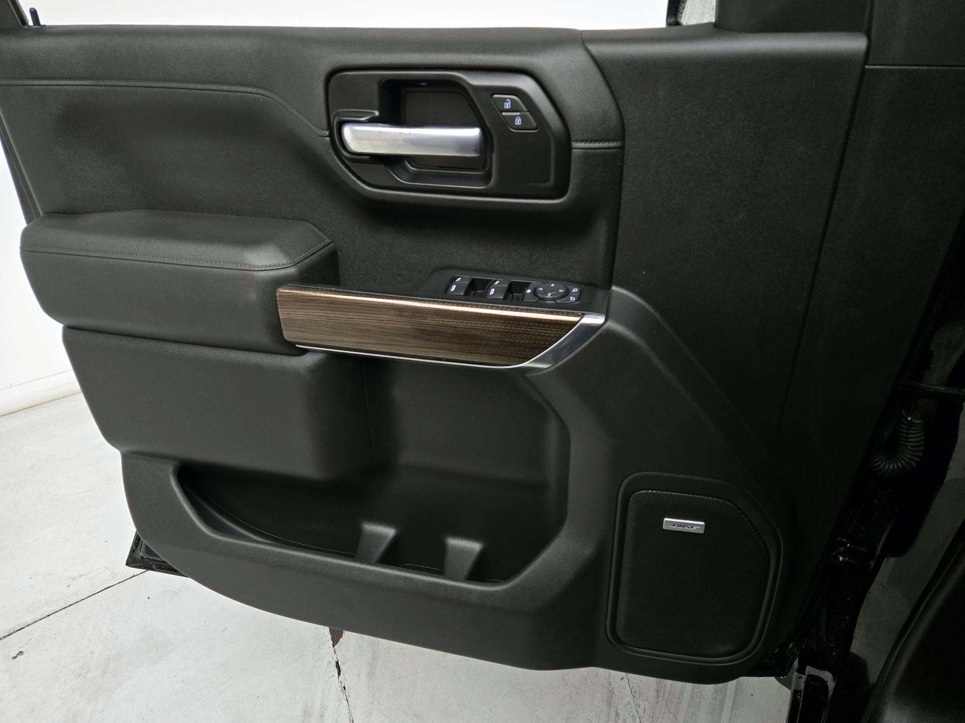 Thumbnail: 2021 Chevrolet Silverado 1500 - 12