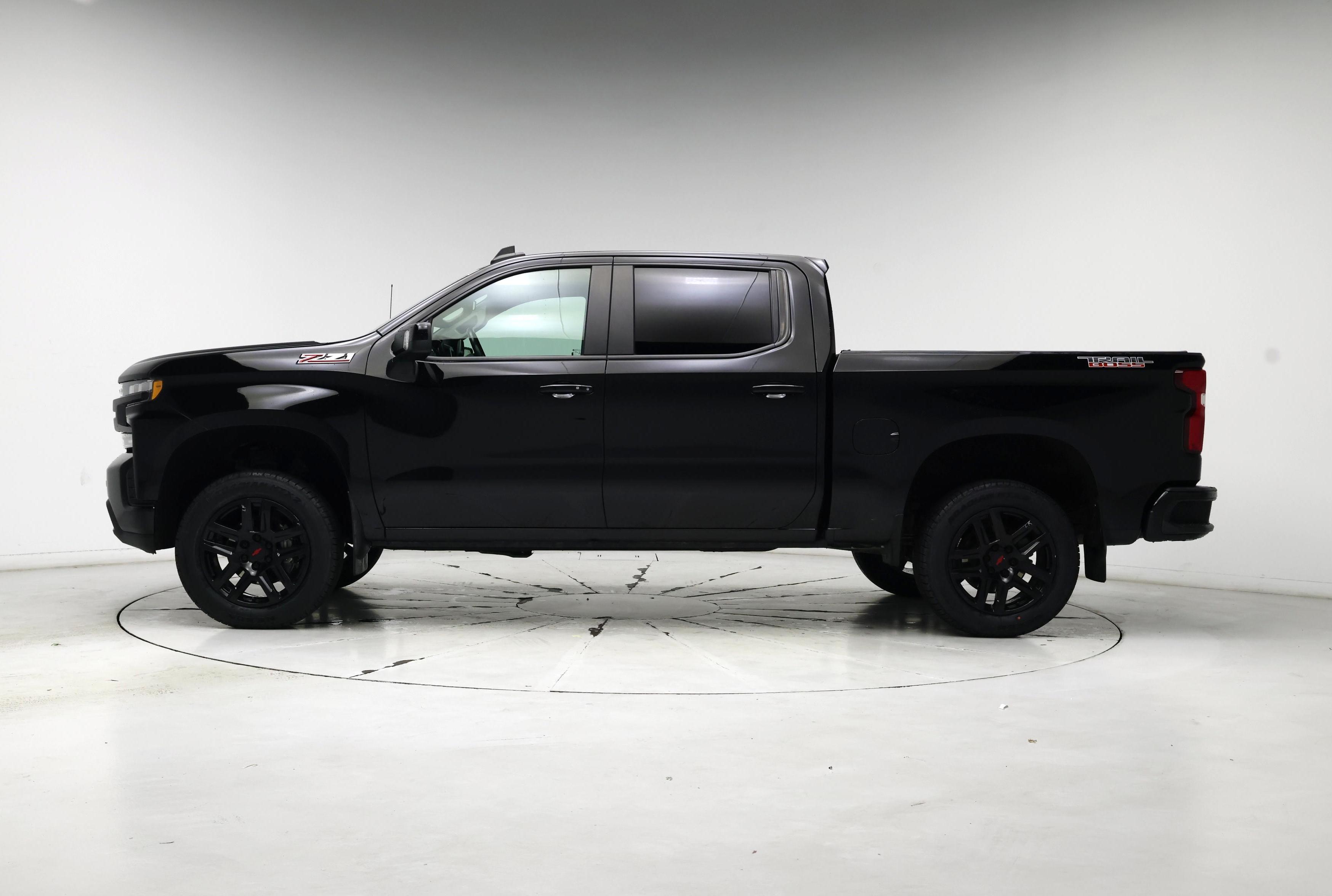 Thumbnail: 2021 Chevrolet Silverado 1500 - 3