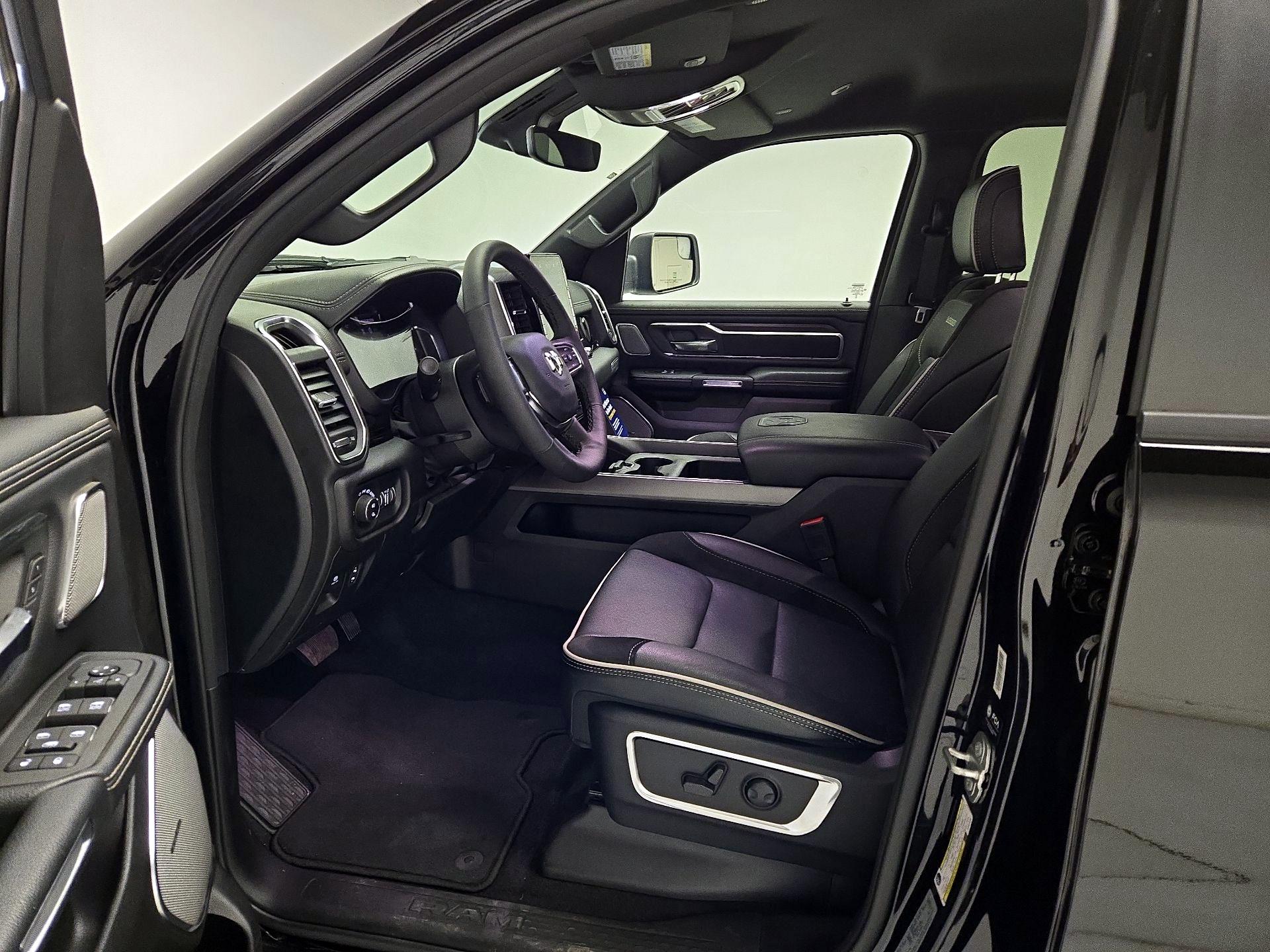 Thumbnail: 2025 RAM 1500 - 11