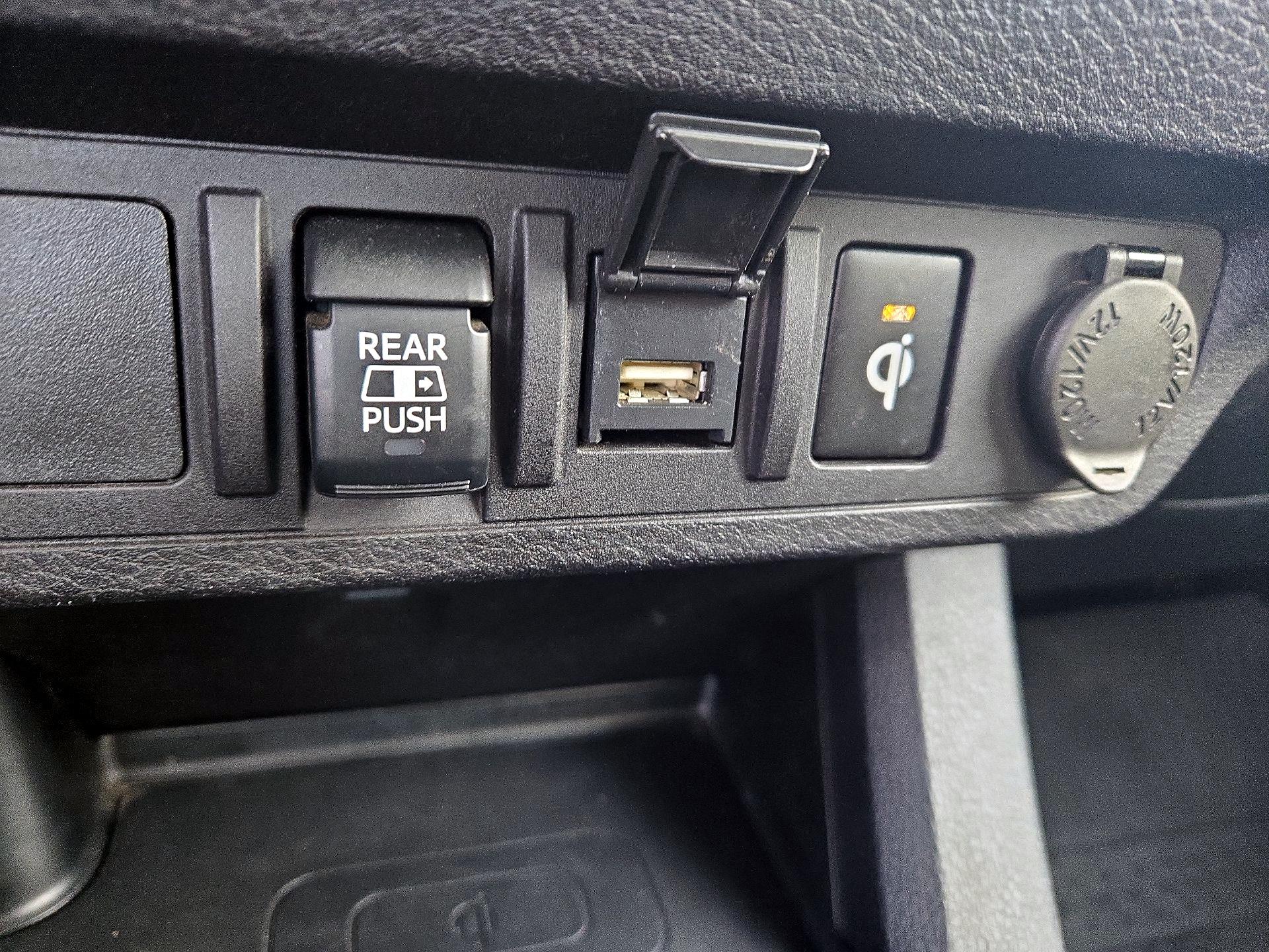 Thumbnail: 2022 Toyota Tacoma - 18