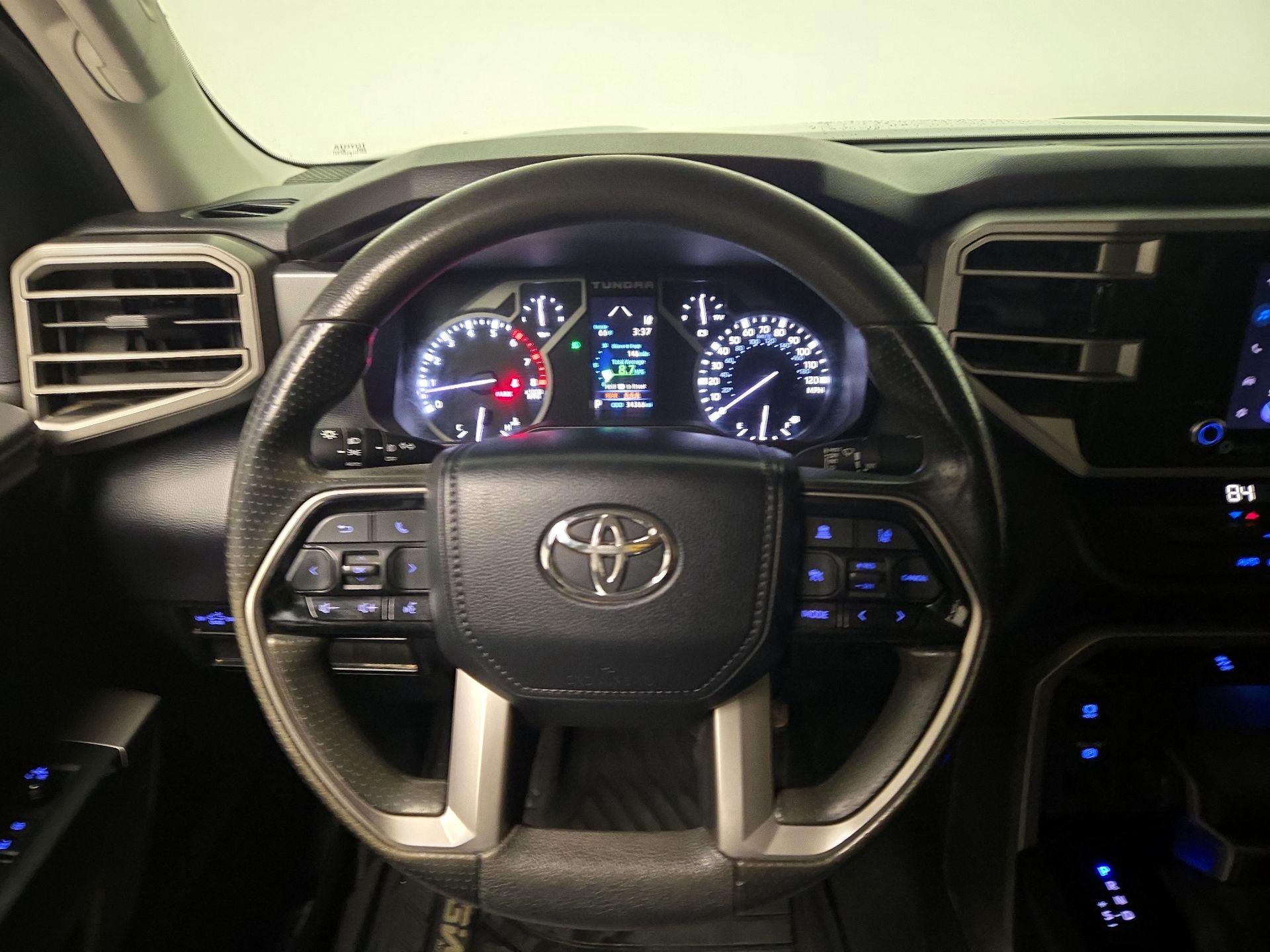 Thumbnail: 2024 Toyota Tundra - 10