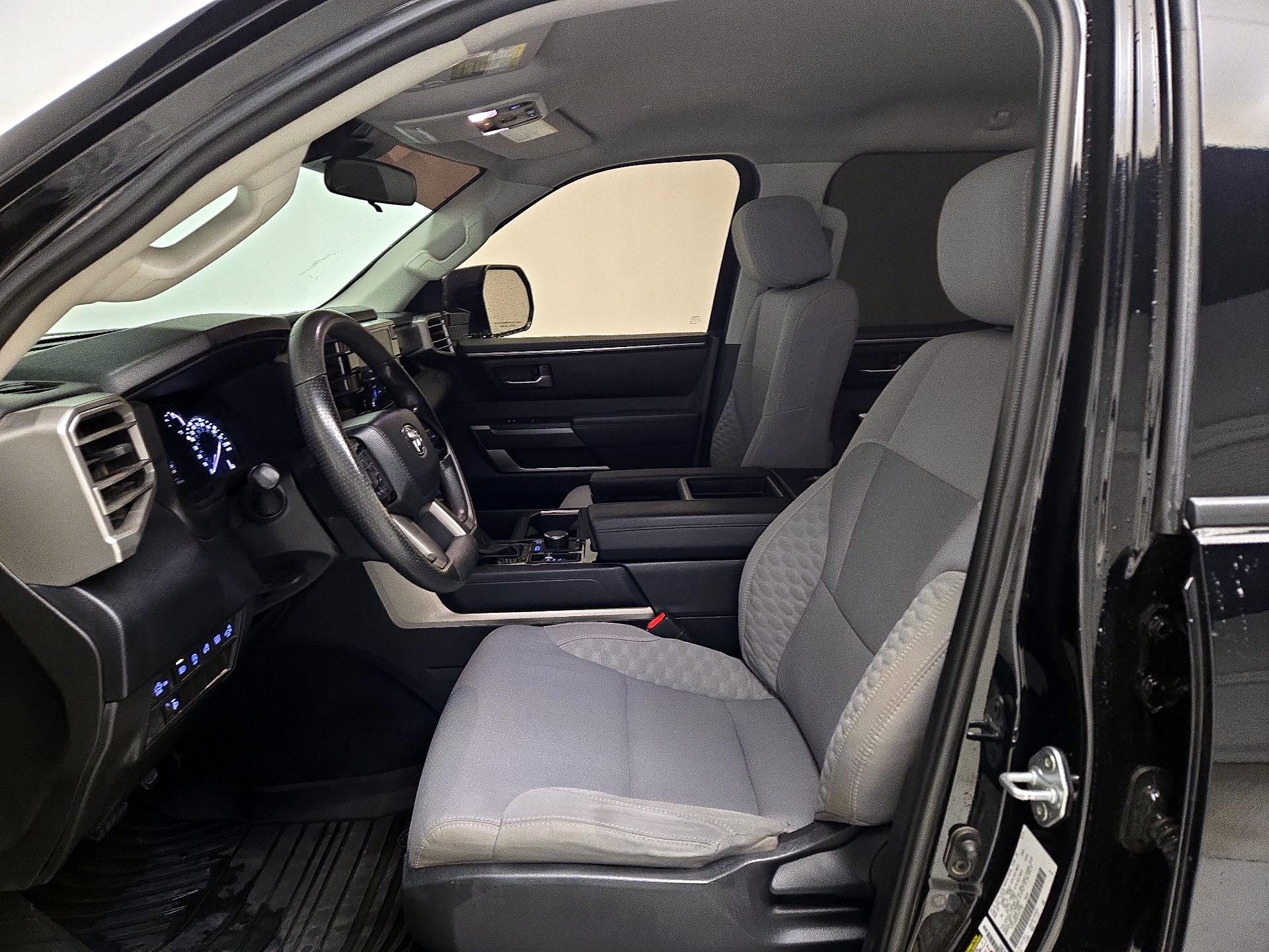 Thumbnail: 2024 Toyota Tundra - 11