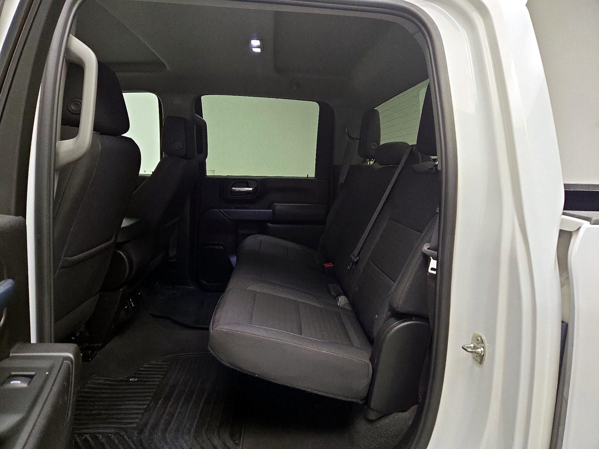 Thumbnail: 2024 Chevrolet Silverado 2500 - 19