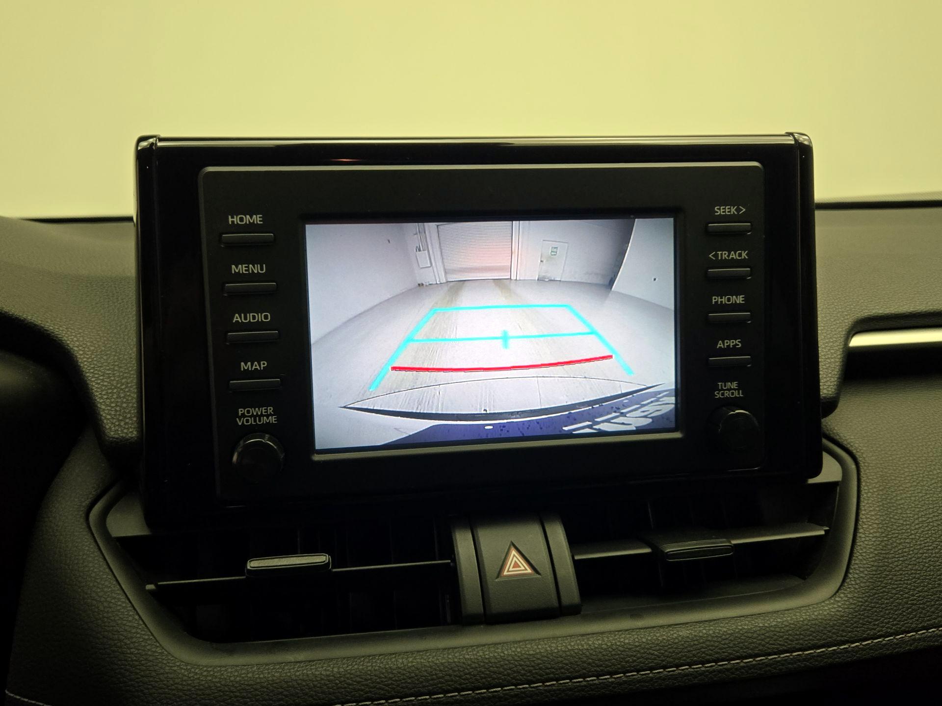 Thumbnail: 2019 Toyota RAV4 - 14