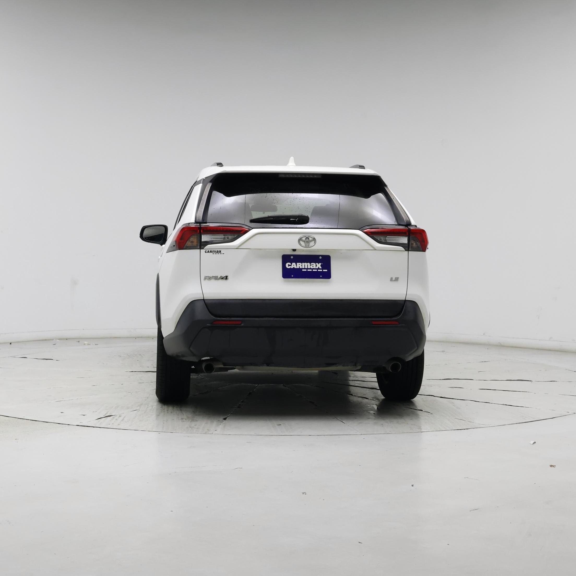 Thumbnail: 2019 Toyota RAV4 - 6