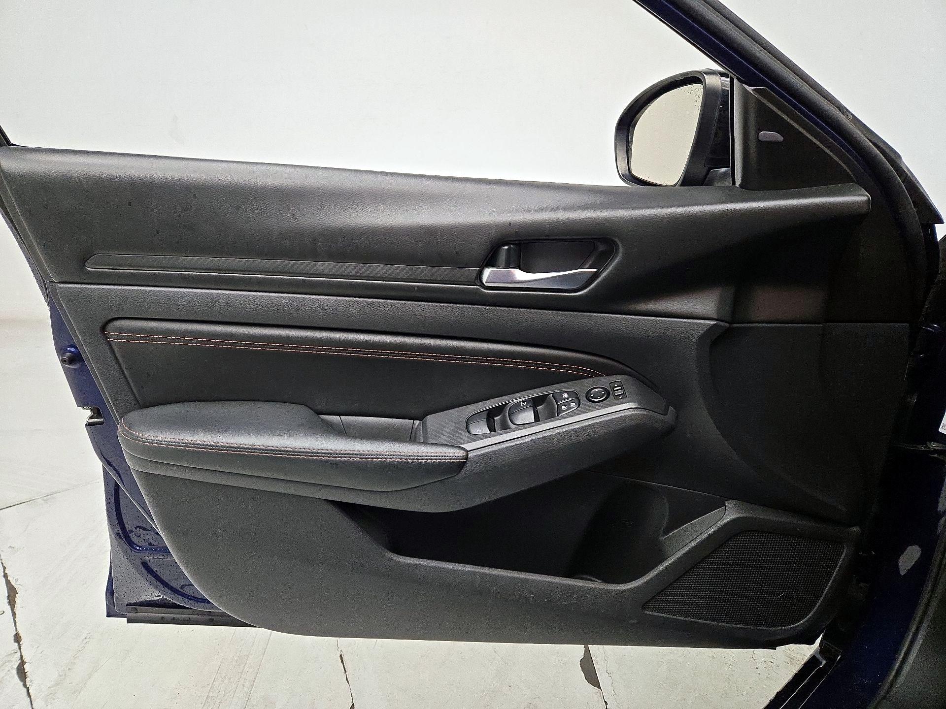 Thumbnail: 2021 Nissan Altima - 12