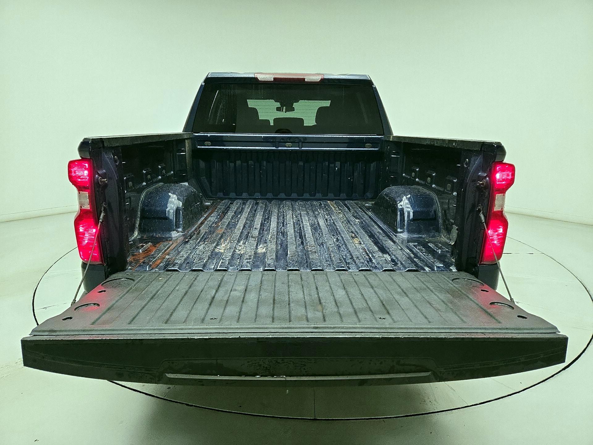 Thumbnail: 2023 Chevrolet Silverado 1500 - 20