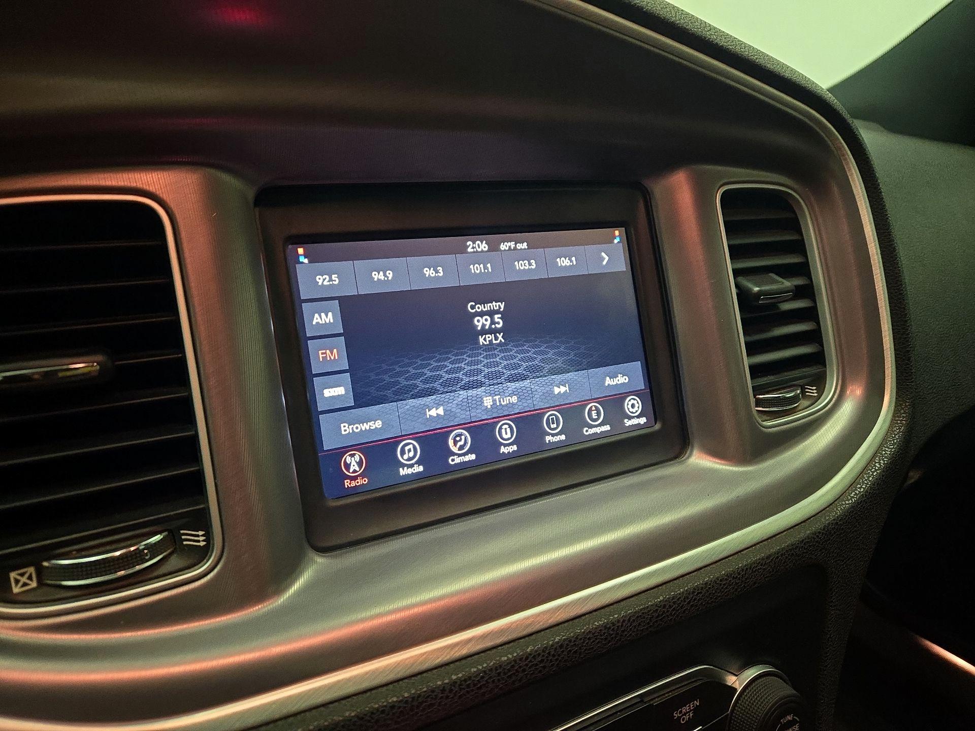 Thumbnail: 2022 Dodge Charger - 15